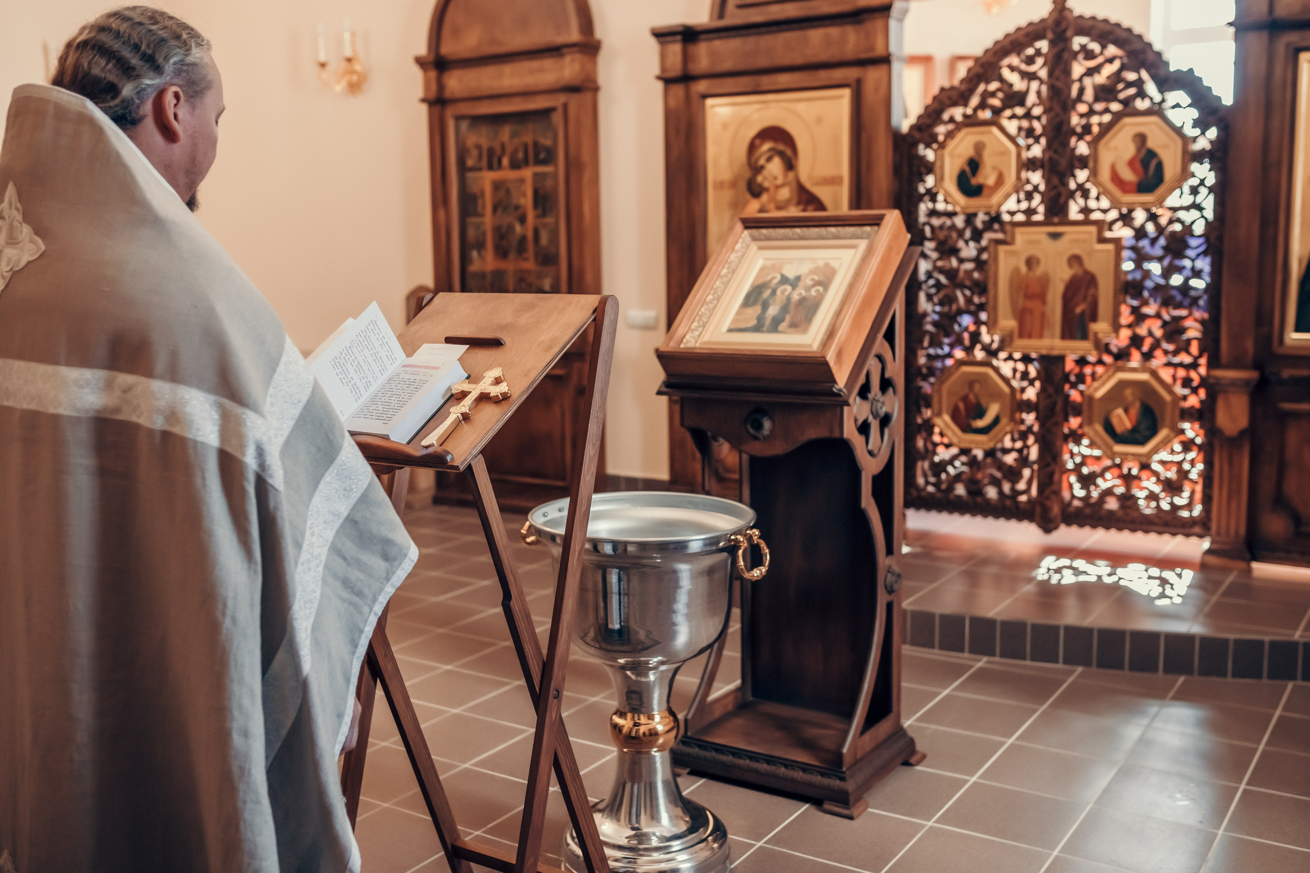 Храм в честь Владимирской иконы Божией Матери (город Кстово). Екатерина Крапивина фотограф церковных Таинств в Нижний Новгороде