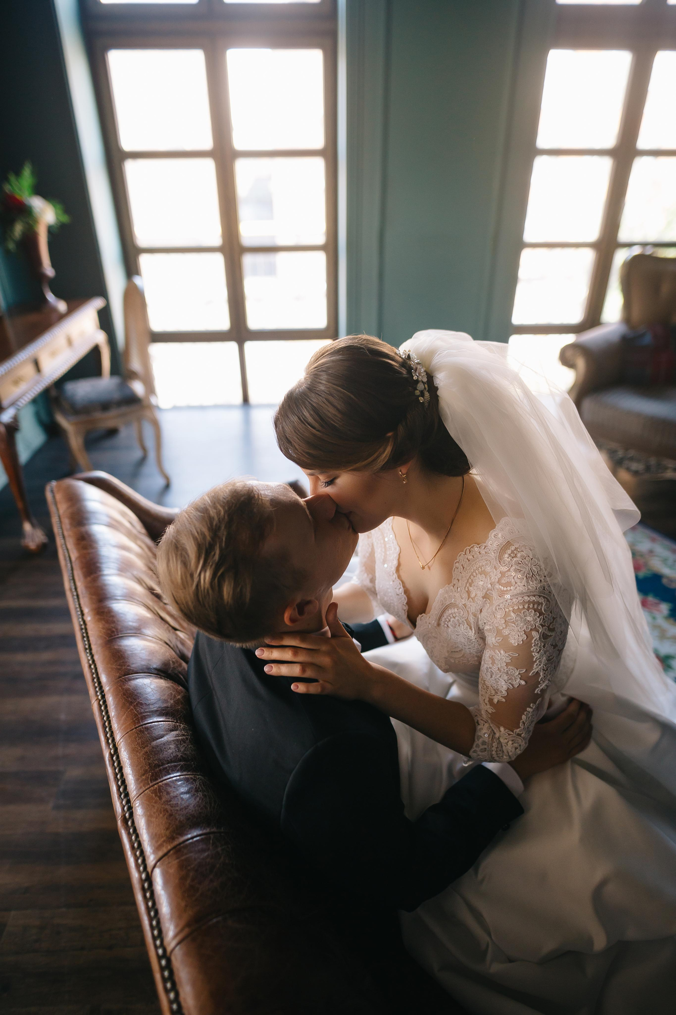 Фотограф на свадьбу.