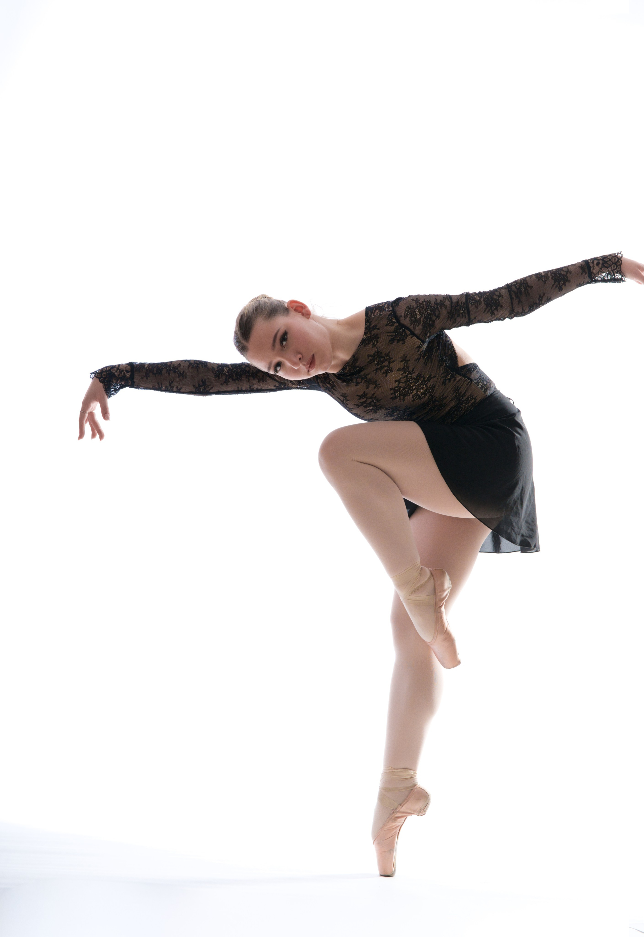 Современный балет. Спортивный АРТ фотограф в Тюмени Баталина Ольга