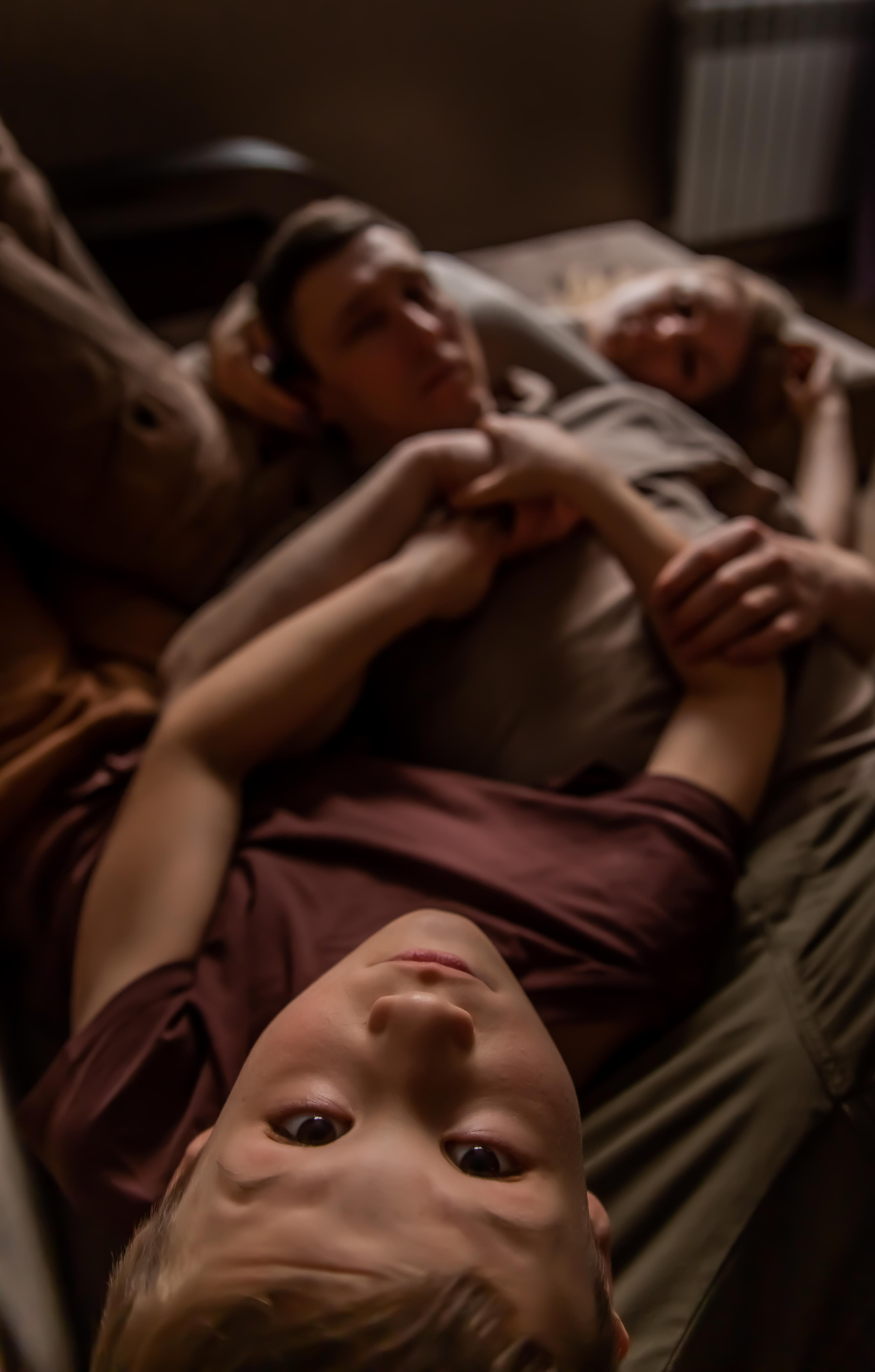 Домашняя съемка. Семейный свадебный интерьерный фотограф Тверь Санкт- Марина Свистунова