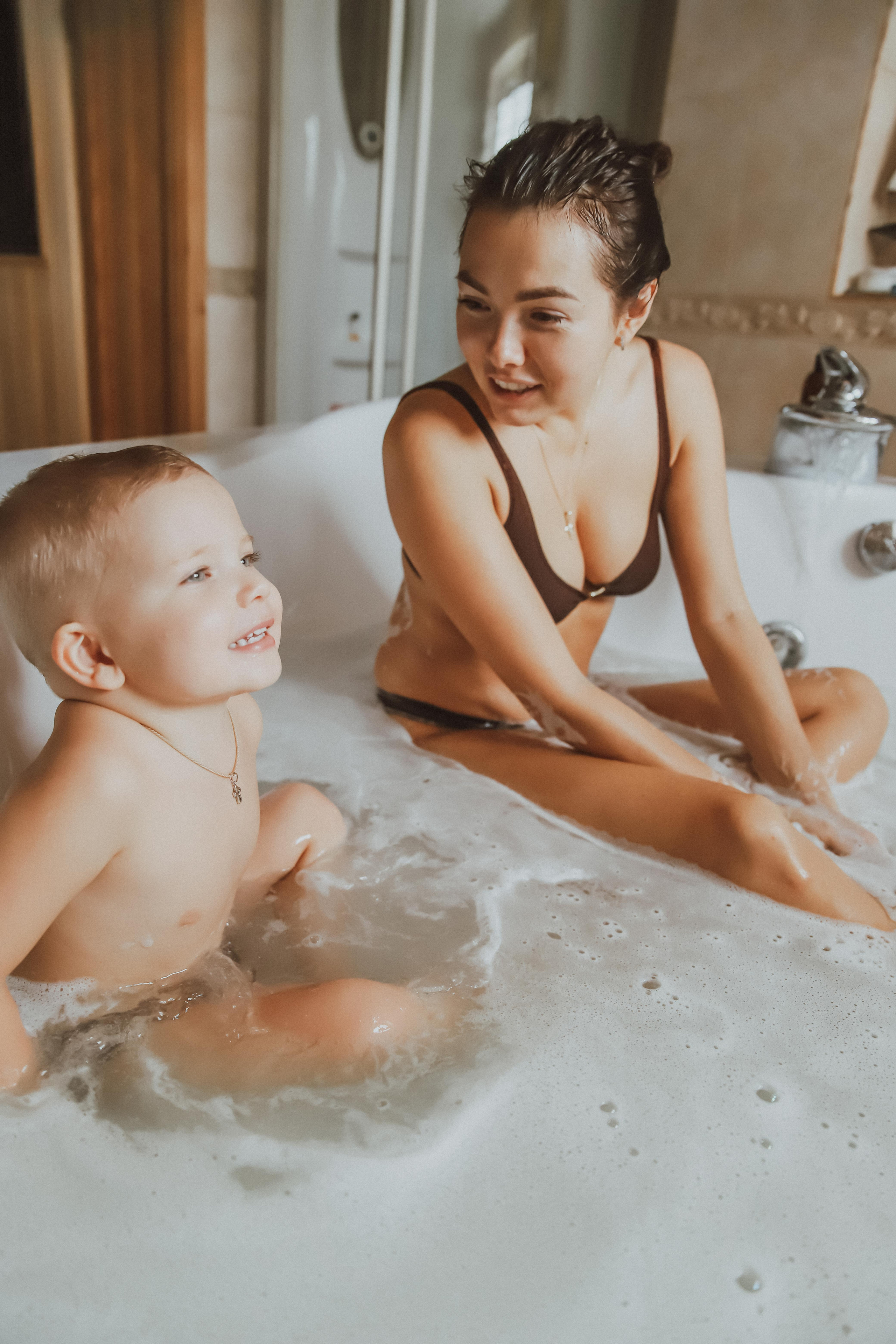 Домашняя съемка. Семейный свадебный интерьерный фотограф Тверь Санкт- Марина Свистунова