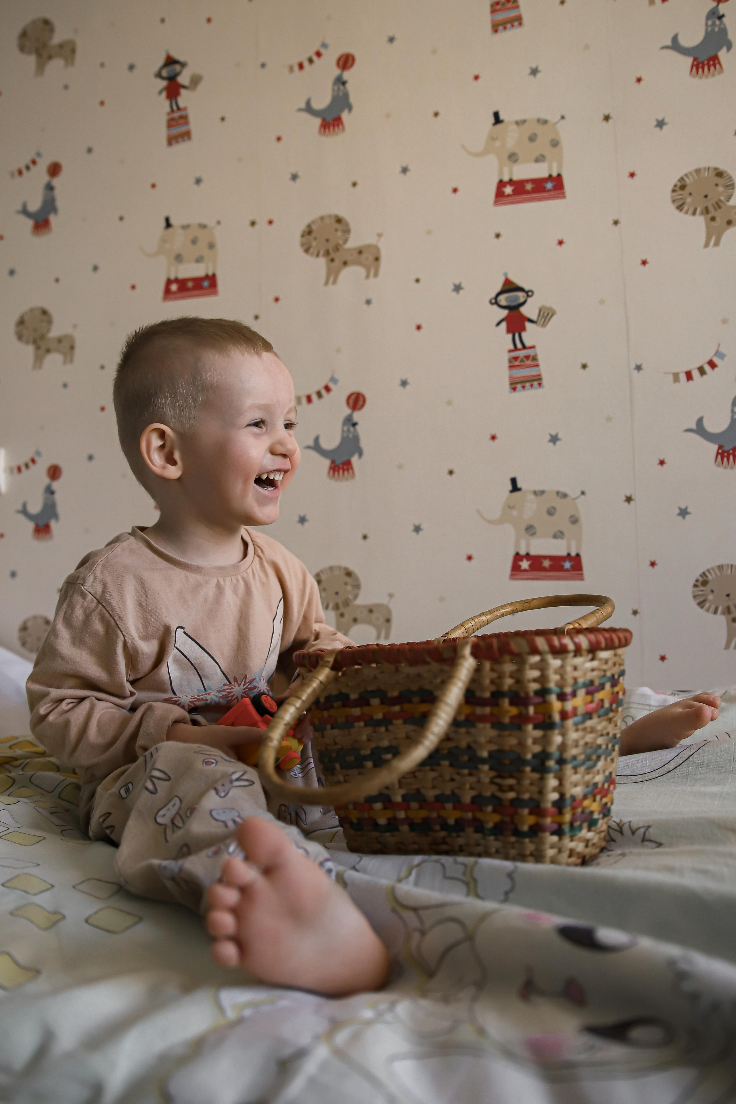 Домашняя съемка. Семейный свадебный интерьерный фотограф Тверь Санкт- Марина Свистунова