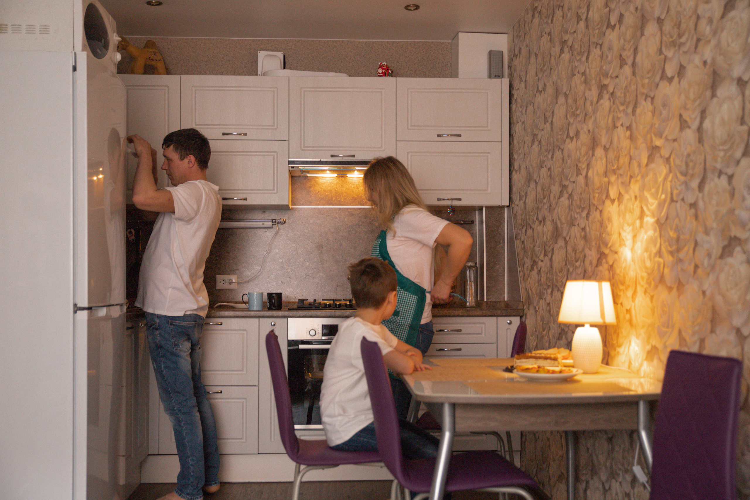 Домашняя съемка. Семейный свадебный интерьерный фотограф Тверь Санкт- Марина Свистунова