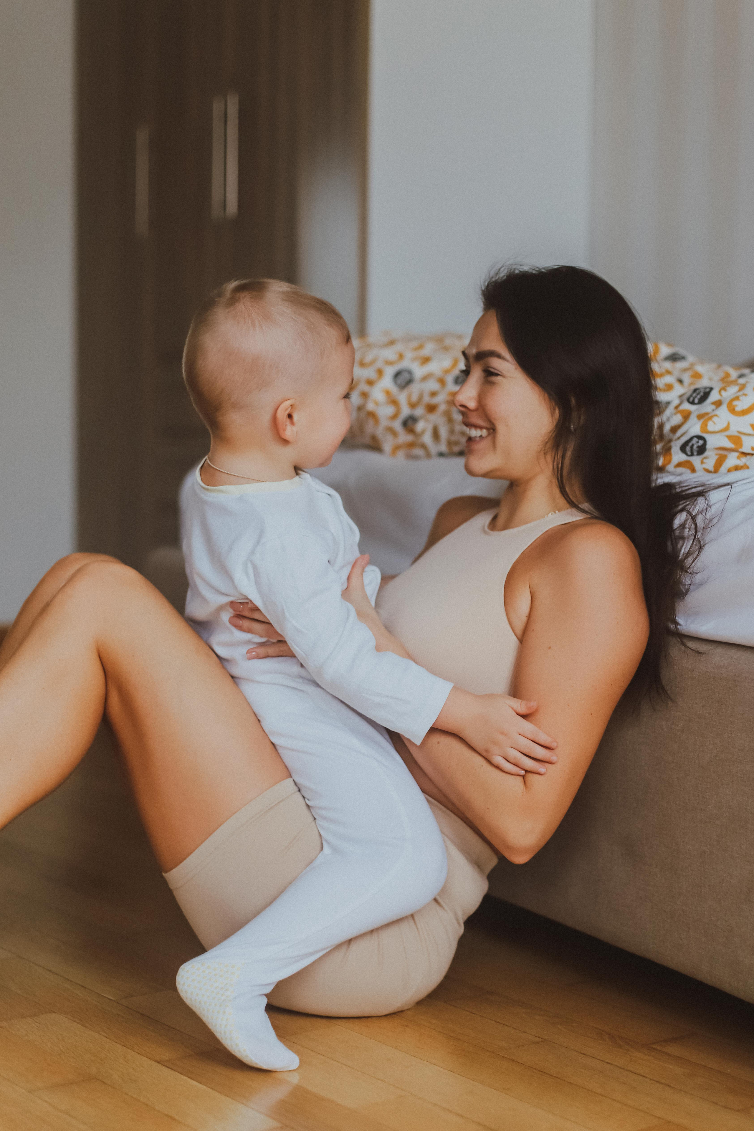 Домашняя съемка. Семейный свадебный интерьерный фотограф Тверь Санкт- Марина Свистунова