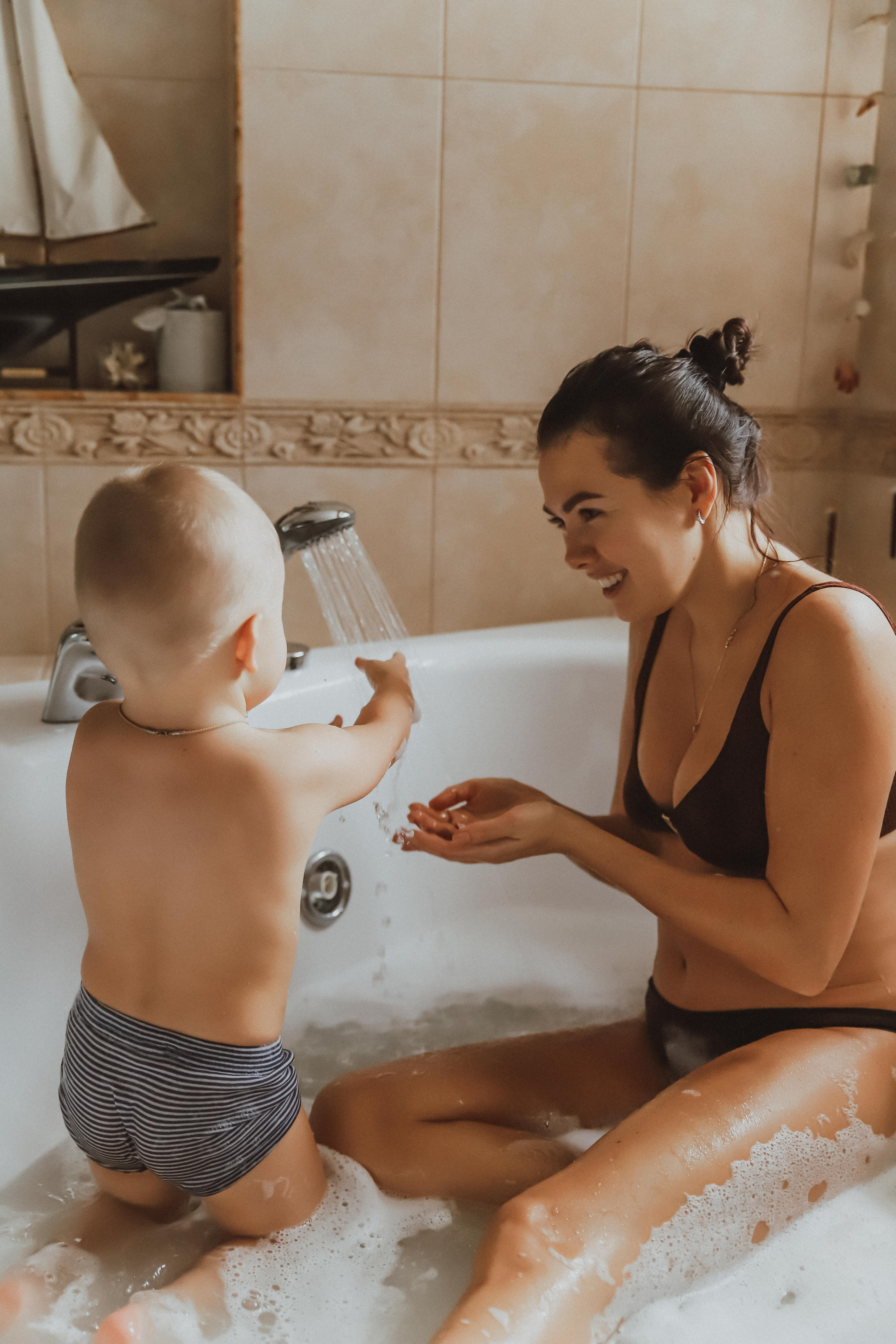 Домашняя съемка. Семейный свадебный интерьерный фотограф Тверь Санкт- Марина Свистунова