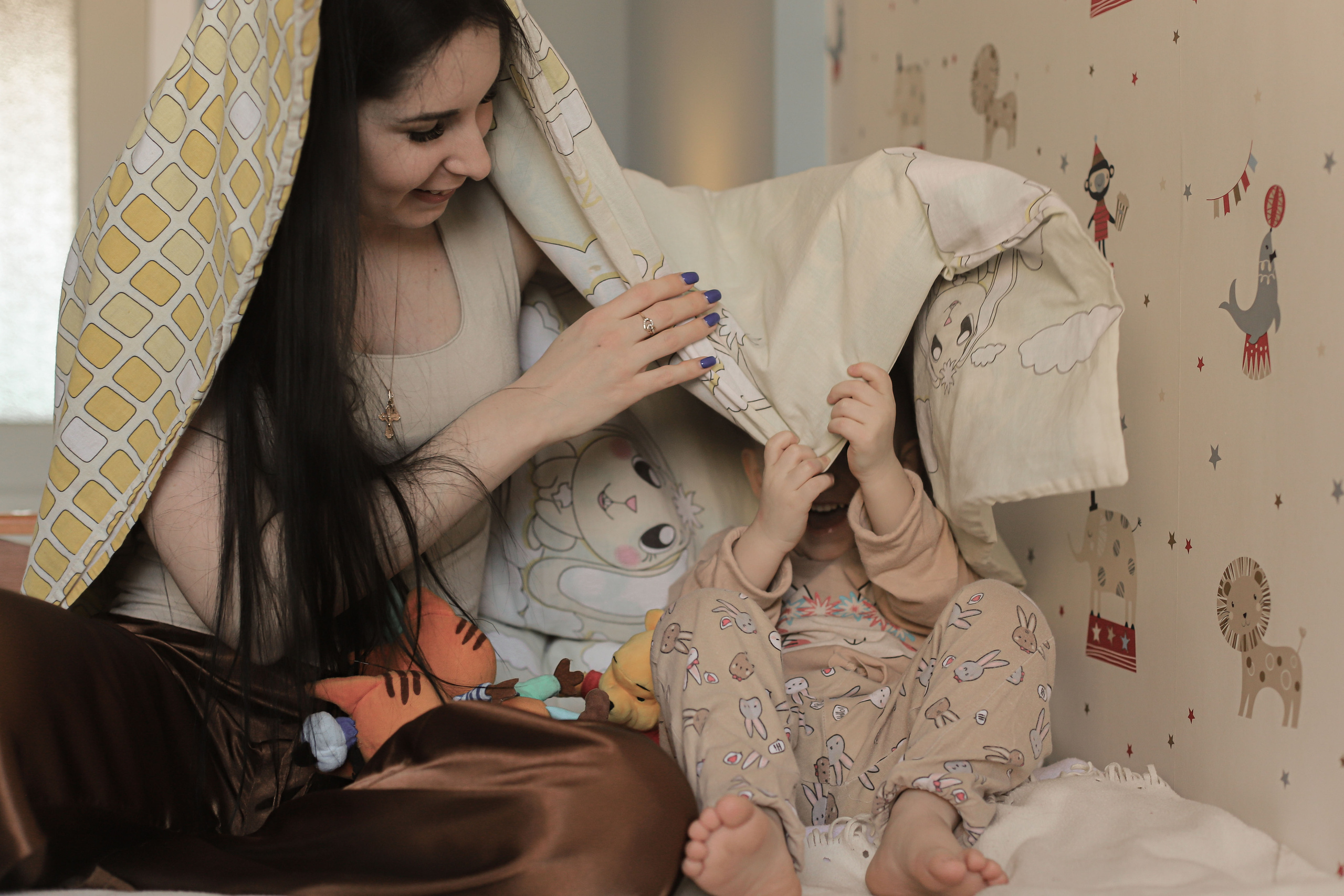 Домашняя съемка. Семейный свадебный интерьерный фотограф Тверь Санкт- Марина Свистунова