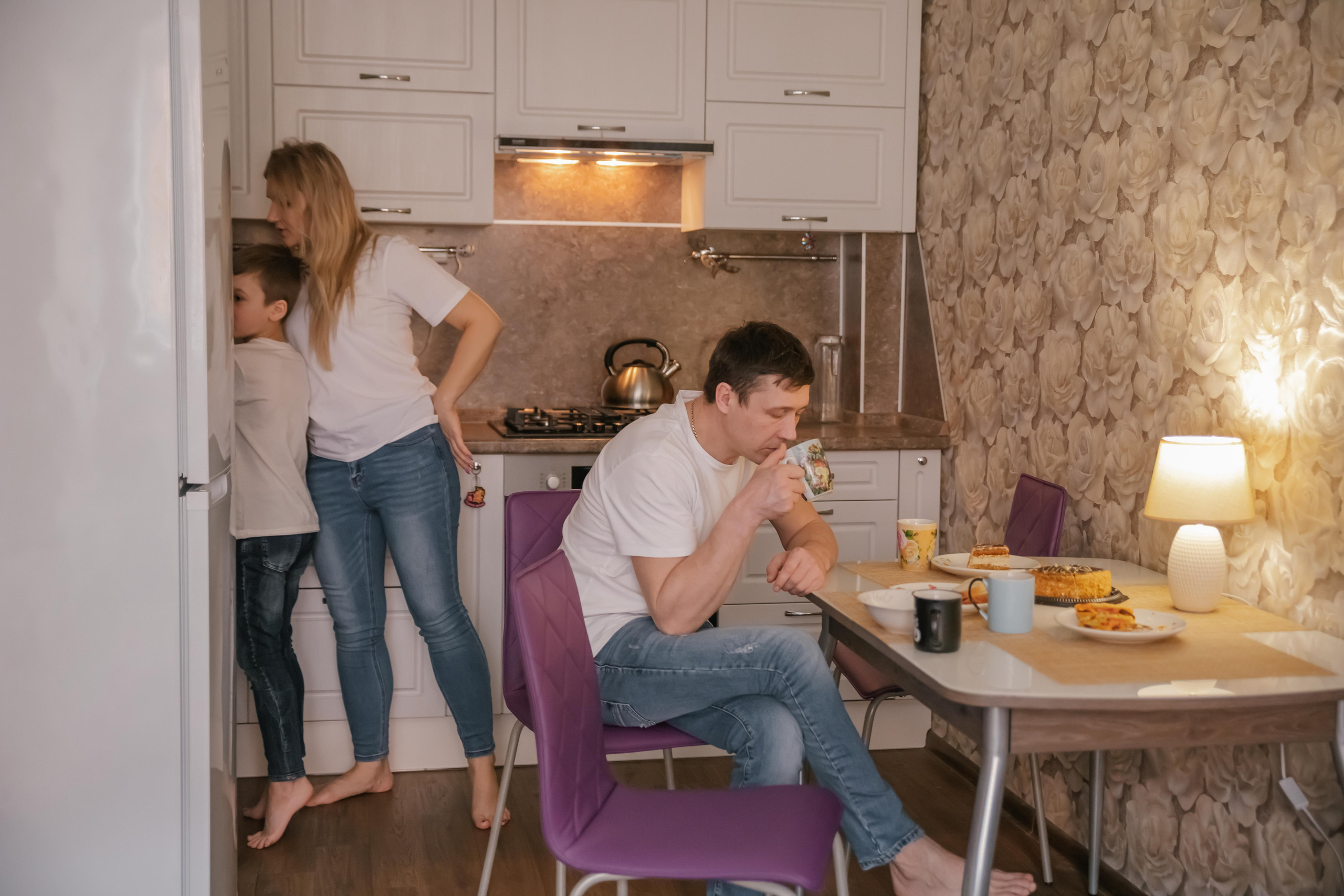 Домашняя съемка. Семейный свадебный интерьерный фотограф Тверь Санкт- Марина Свистунова