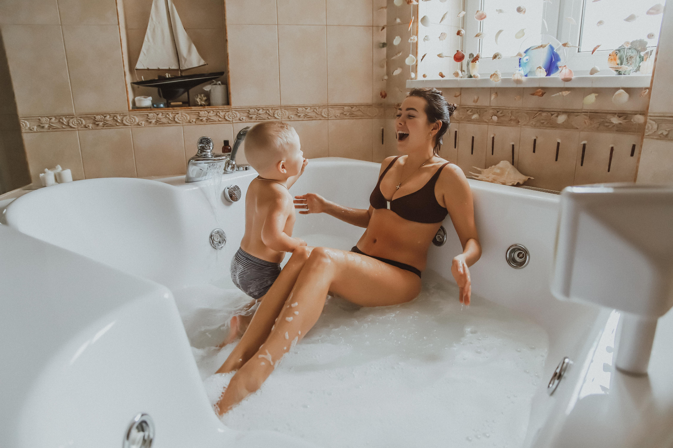 Домашняя съемка. Семейный свадебный интерьерный фотограф Тверь Санкт- Марина Свистунова