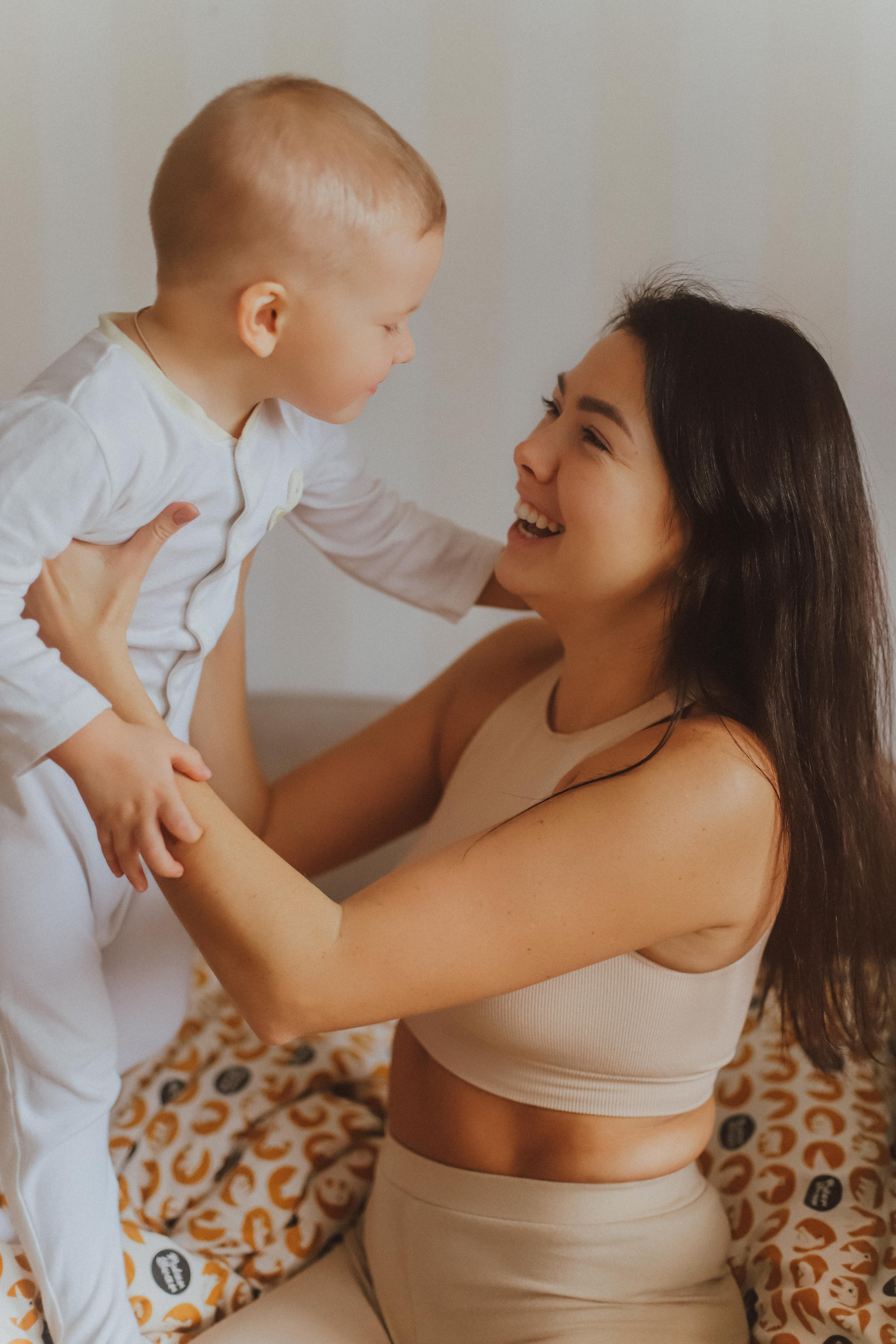 Домашняя съемка. Семейный свадебный интерьерный фотограф Тверь Санкт- Марина Свистунова