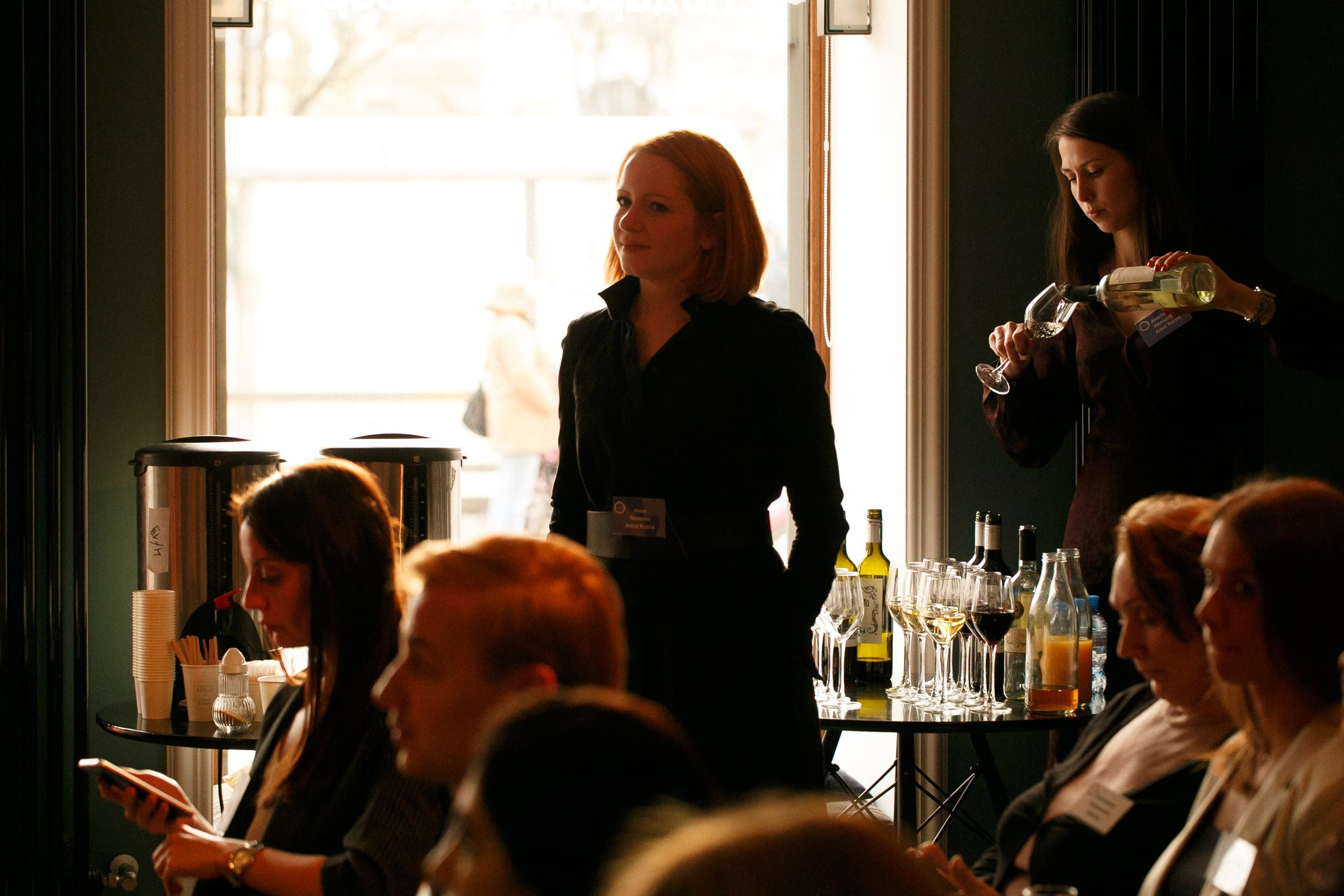 «КНИГИ И КОФЕ». Рабочая сторона — бизнес портрет и репортаж в Санкт-Петербурге