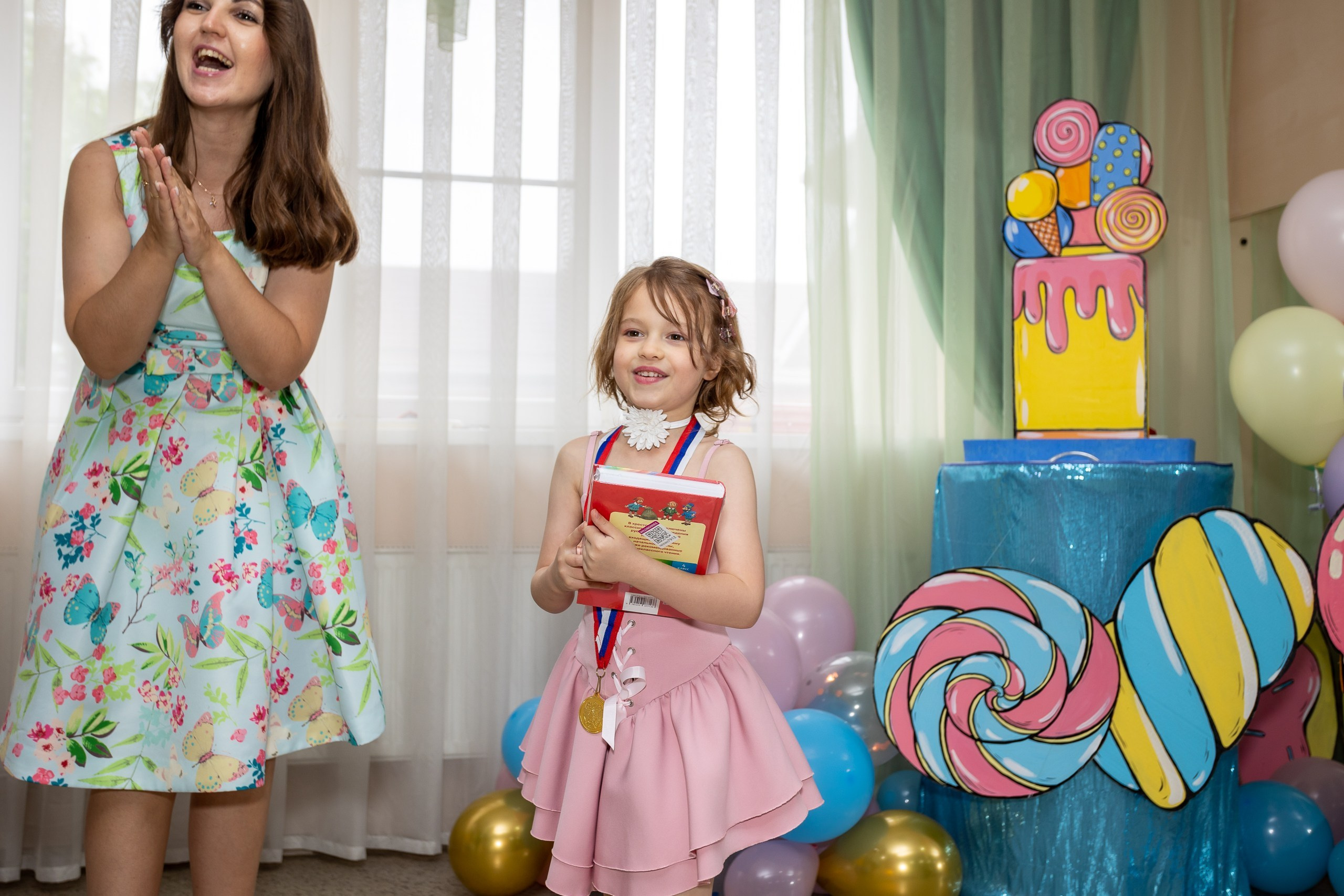 Выпускной Детский сад, 2 часа, 8000. Выпускные альбомы Майкоп, Краснодар Елена Золотарева