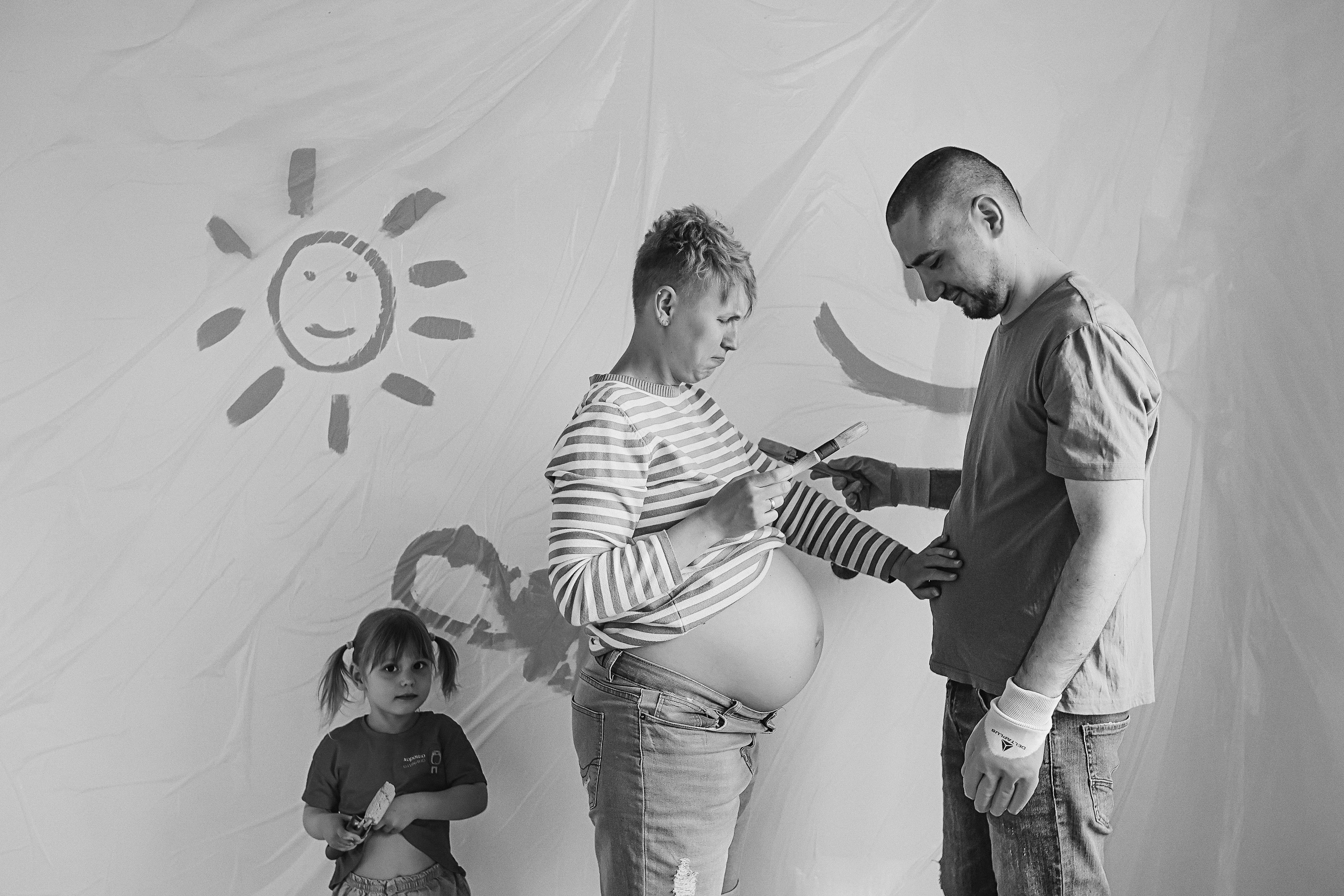 Ремонт. Семейный фотограф Тюмень, фотограф на роды Салмина Мария