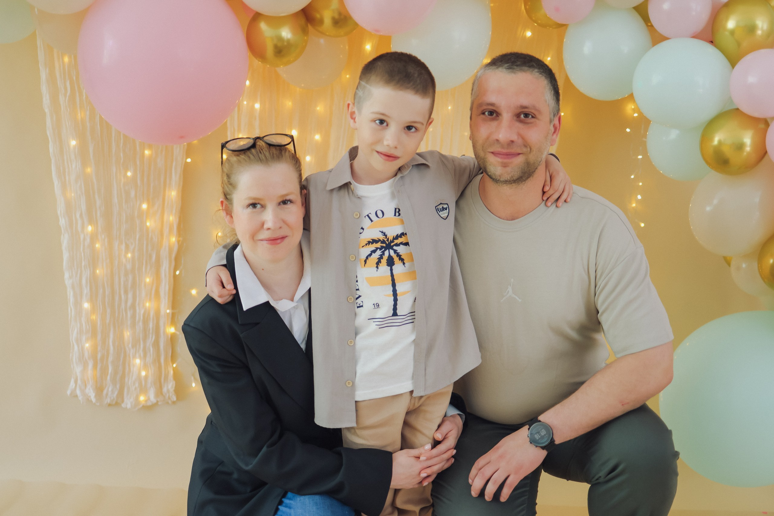 Выпускной с фотозоной от меня. Семейный фотограф Тюмень, фотограф на роды Салмина Мария