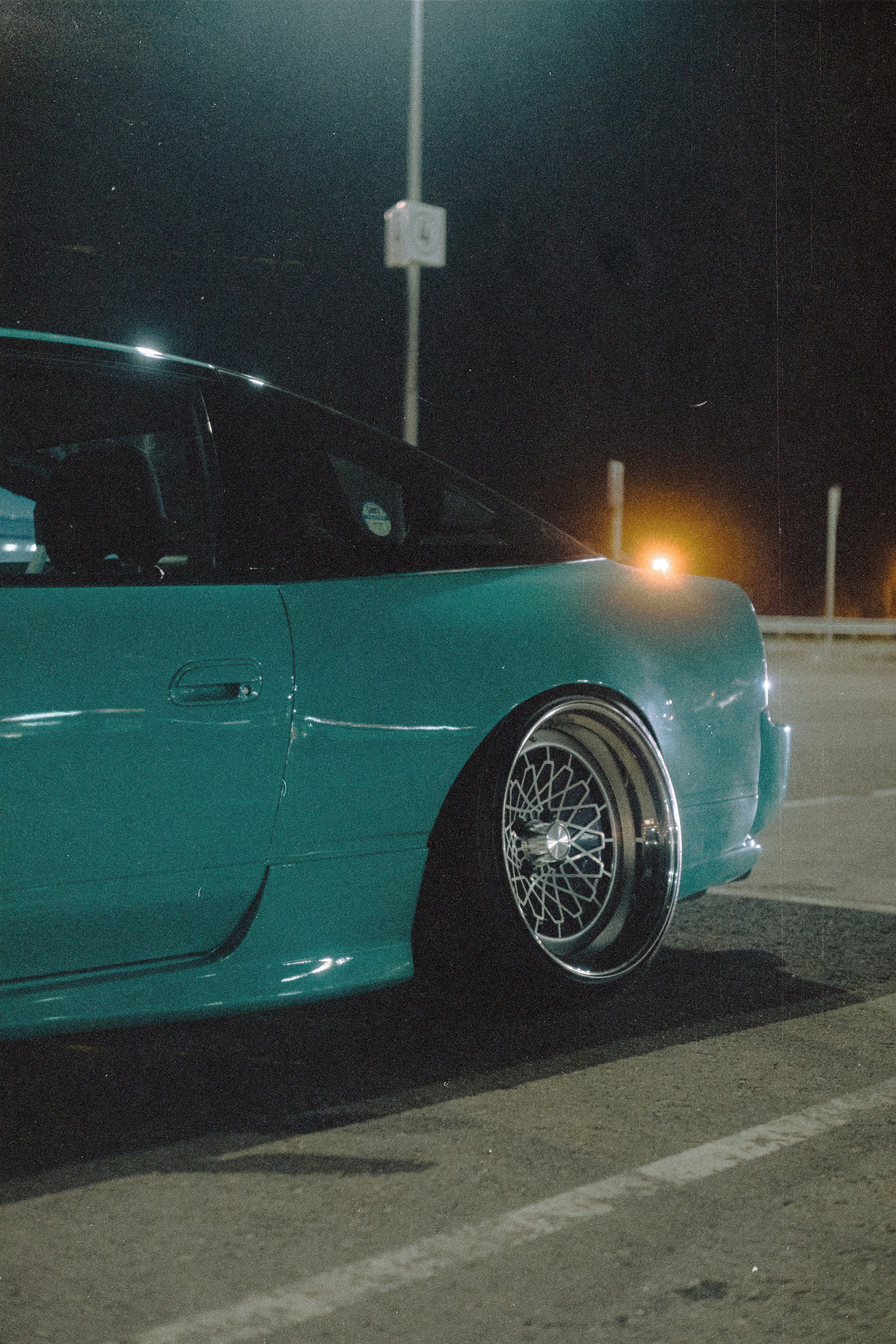 Репортажная фотосъёмка SMD Weekend в Калуге обработанные под плёнку