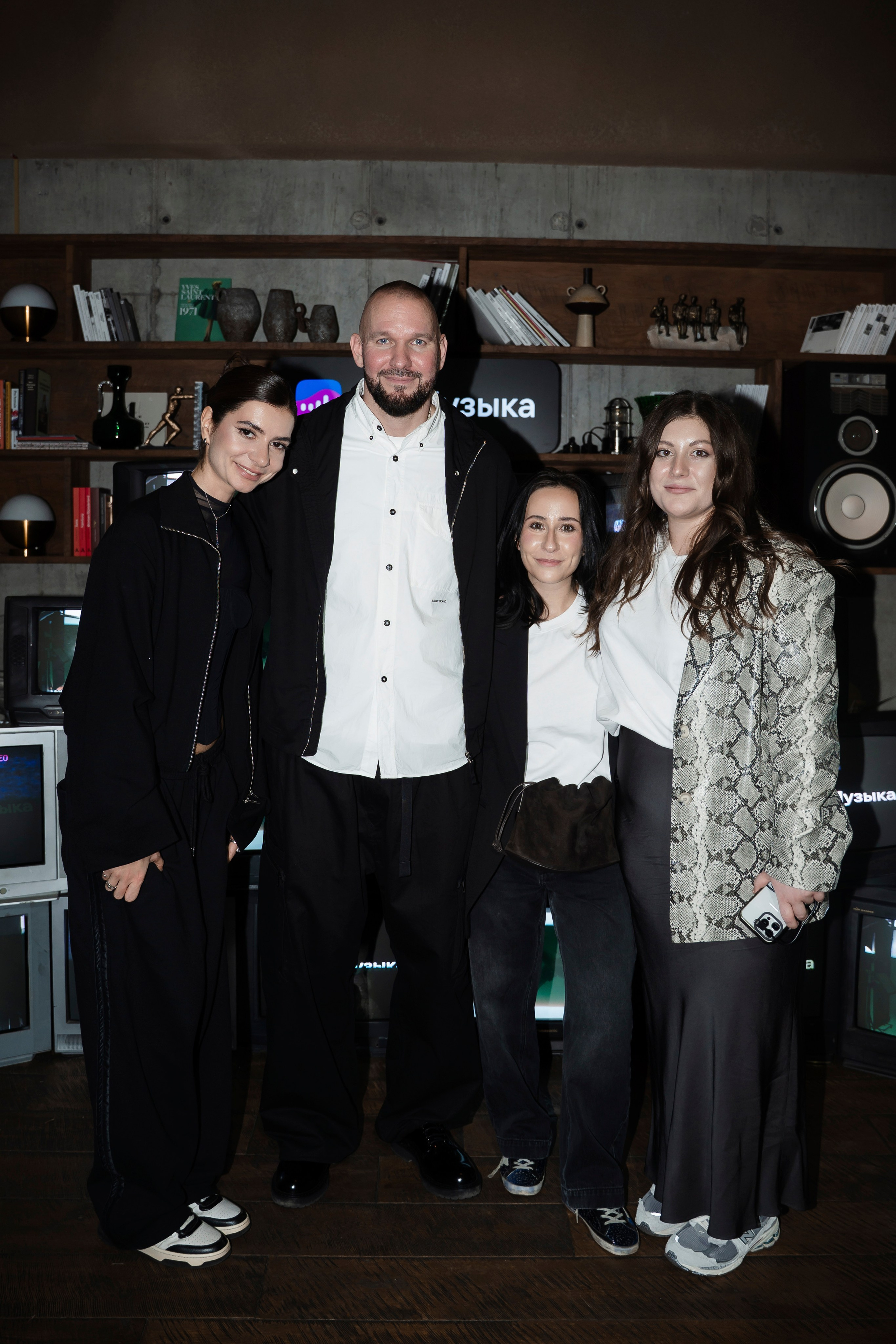 LOC-DOG x VK.МУЗЫКА. Фотограф Москва