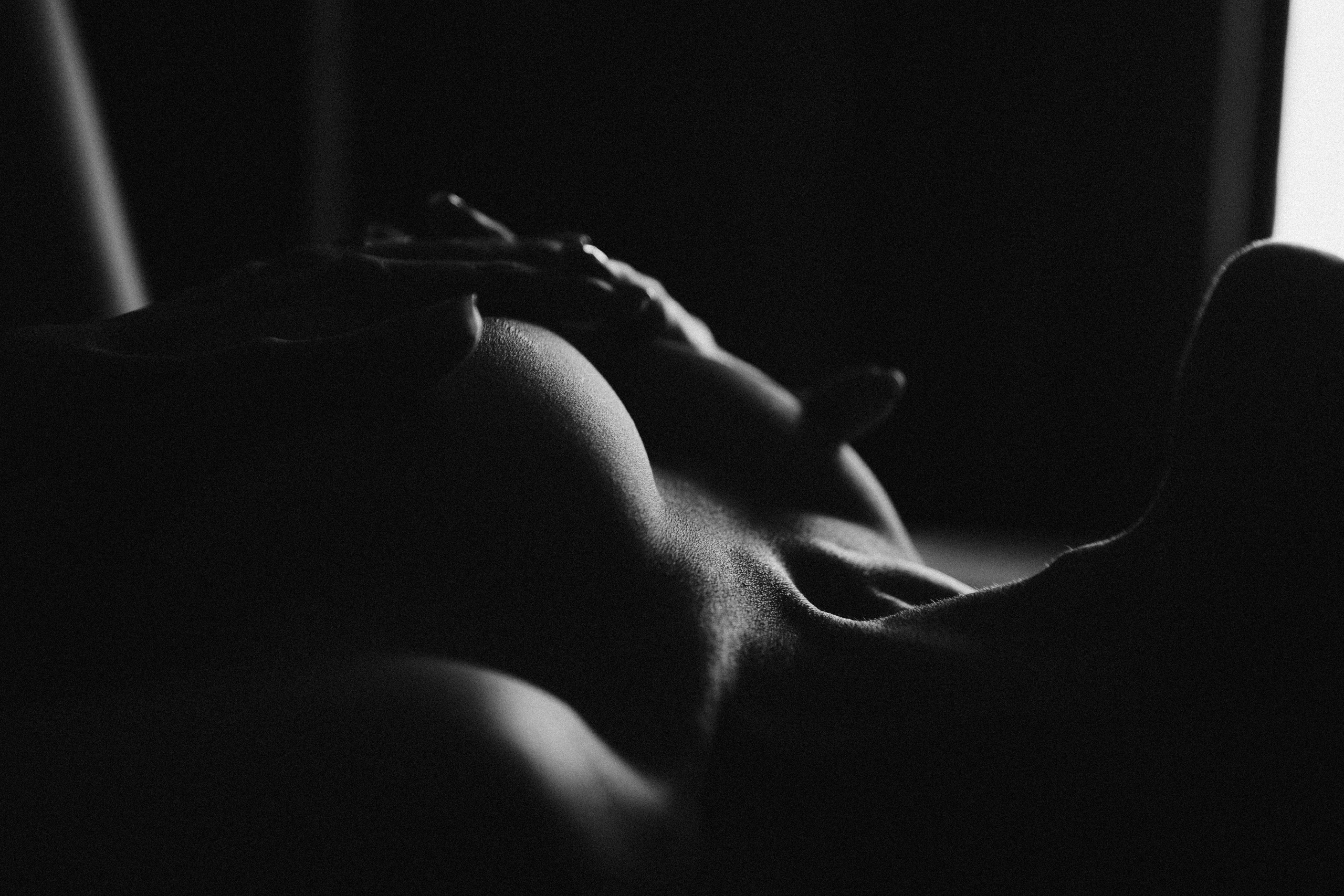 Ню фотограф москва мск женская грудь в руках