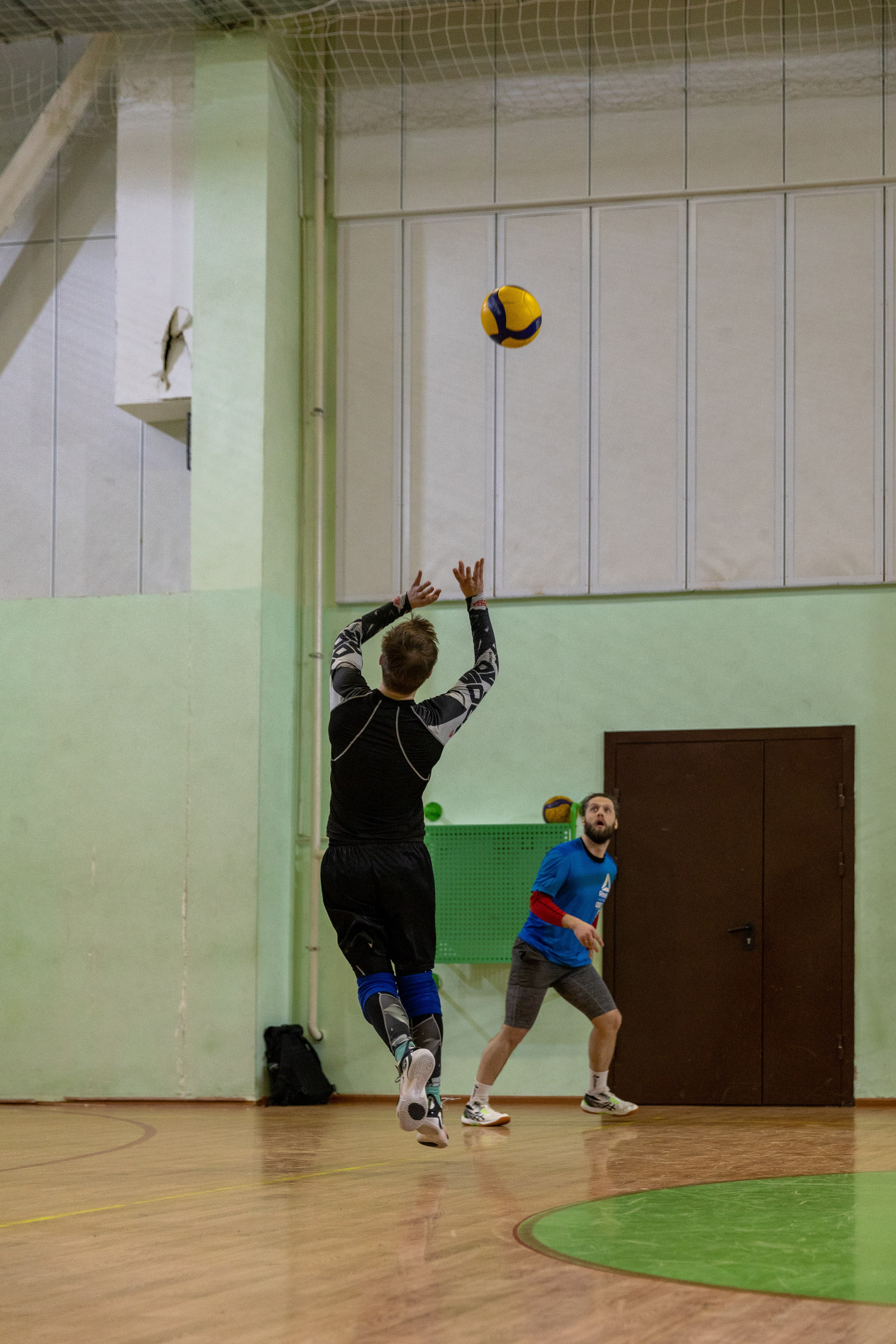 Воллейбол. Товарищеский матч. Репортажный фотограф Санкт-Петербург | Роман Карбышев