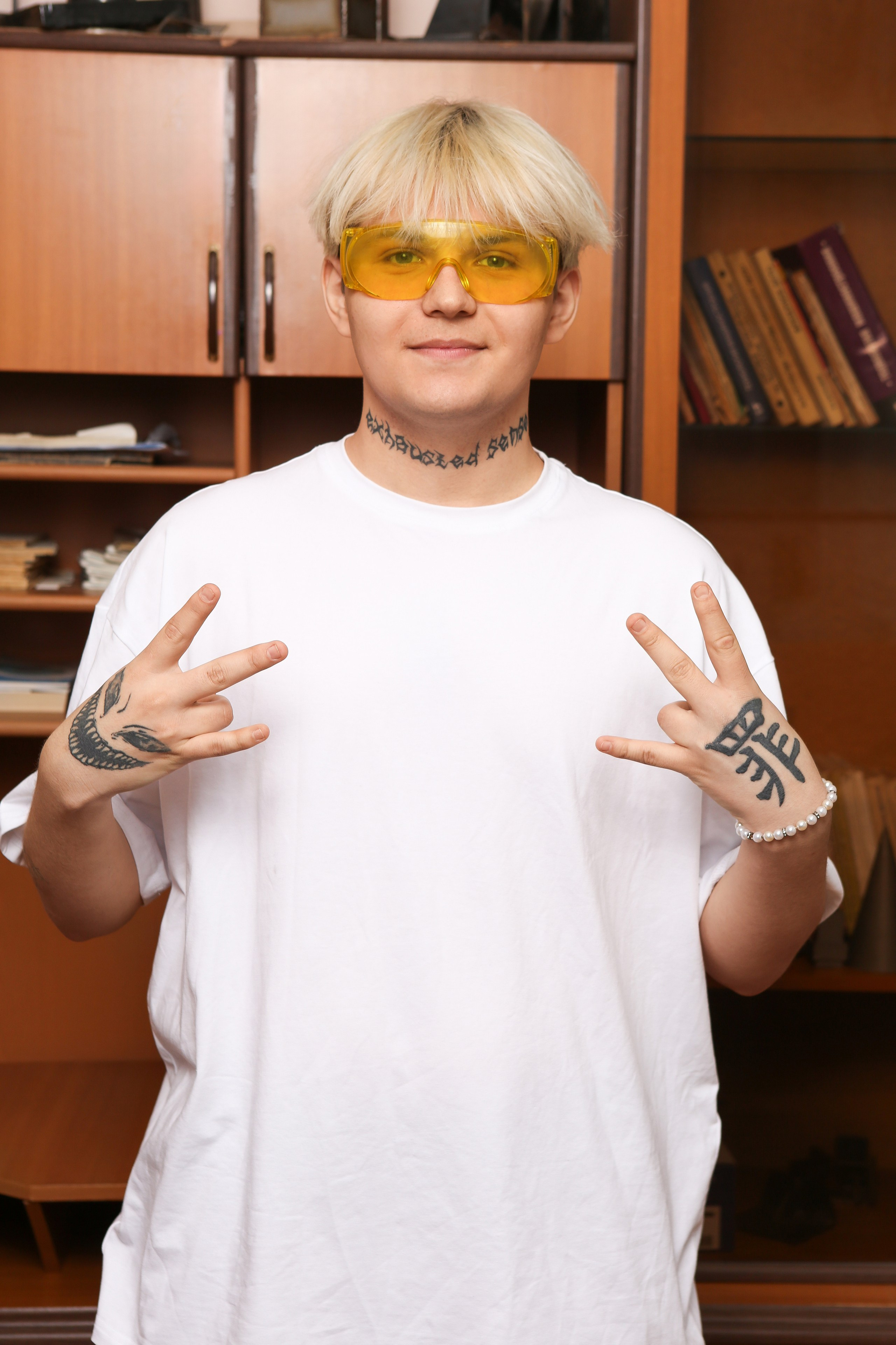 ПОРТРЕТНАЯ ФОТОСЕССИЯ В КЛАССЕ ДЛЯ ВЫПУСКНИКОВ СВАРОЧНОГО ПРОИЗВОДСТВА. ТВОЙ АЛЬБОМ / ТВОИ ПРАВИЛА