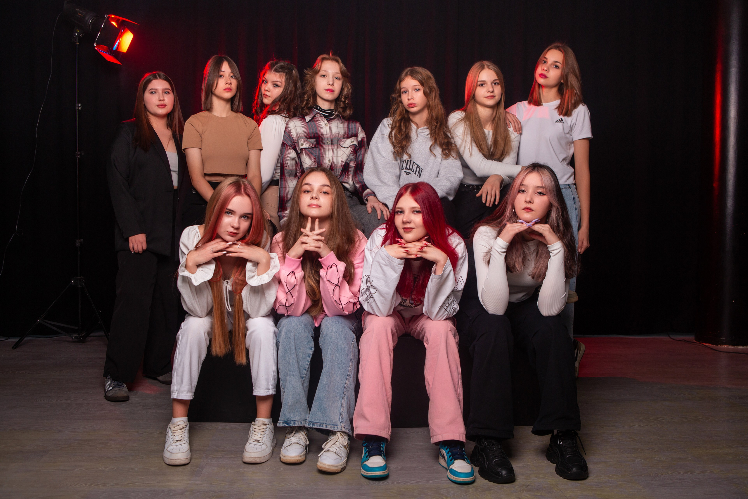 ФОТОСЕССИЯ С ЦВЕТНЫМ СВЕТОМ. ТВОЙ АЛЬБОМ / ТВОИ ПРАВИЛА