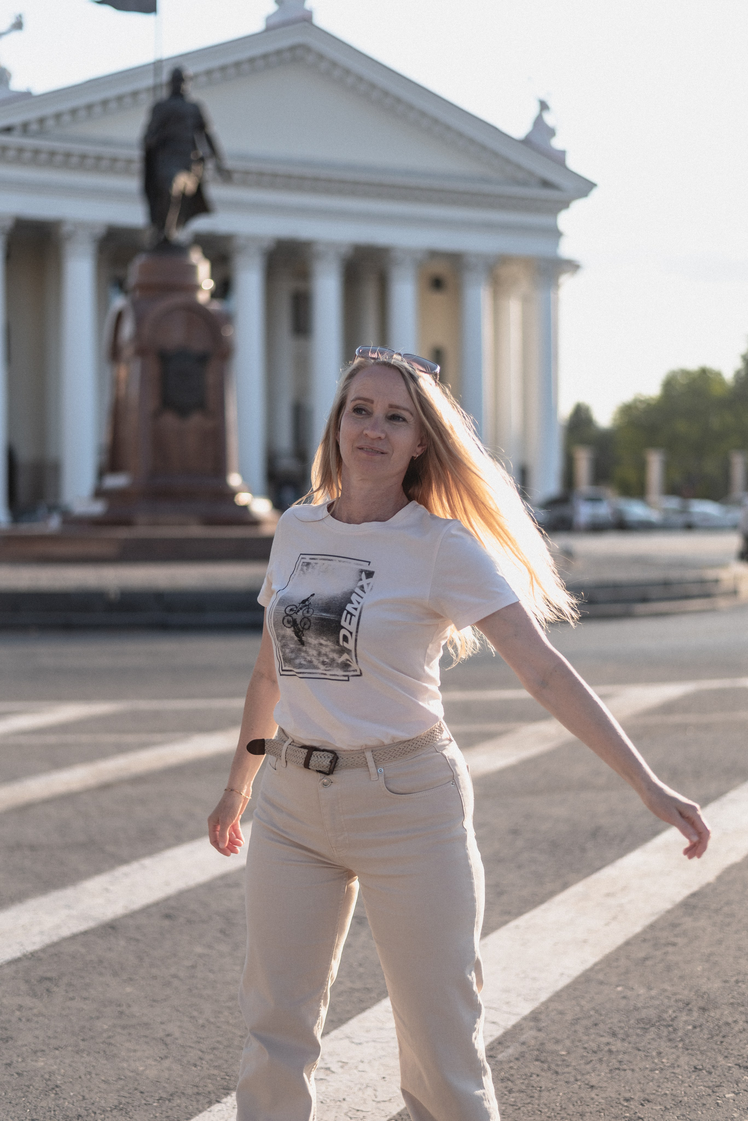 Евгения. Прогулочная фотосессия. Фотограф Алеся Груздо Волгоград