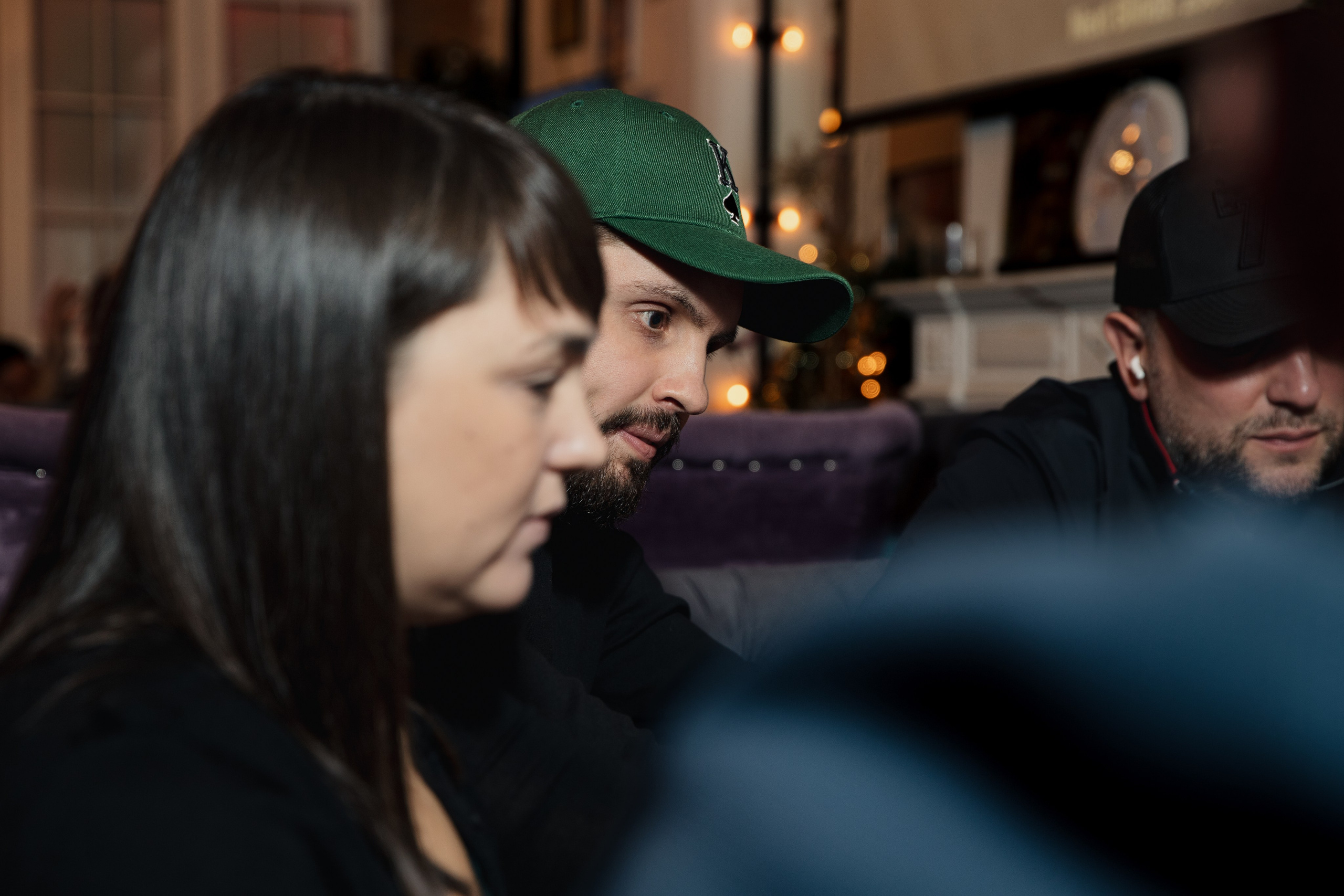 Люди играли в покер. Фотограф в Москве портреты | репортажи | спорт