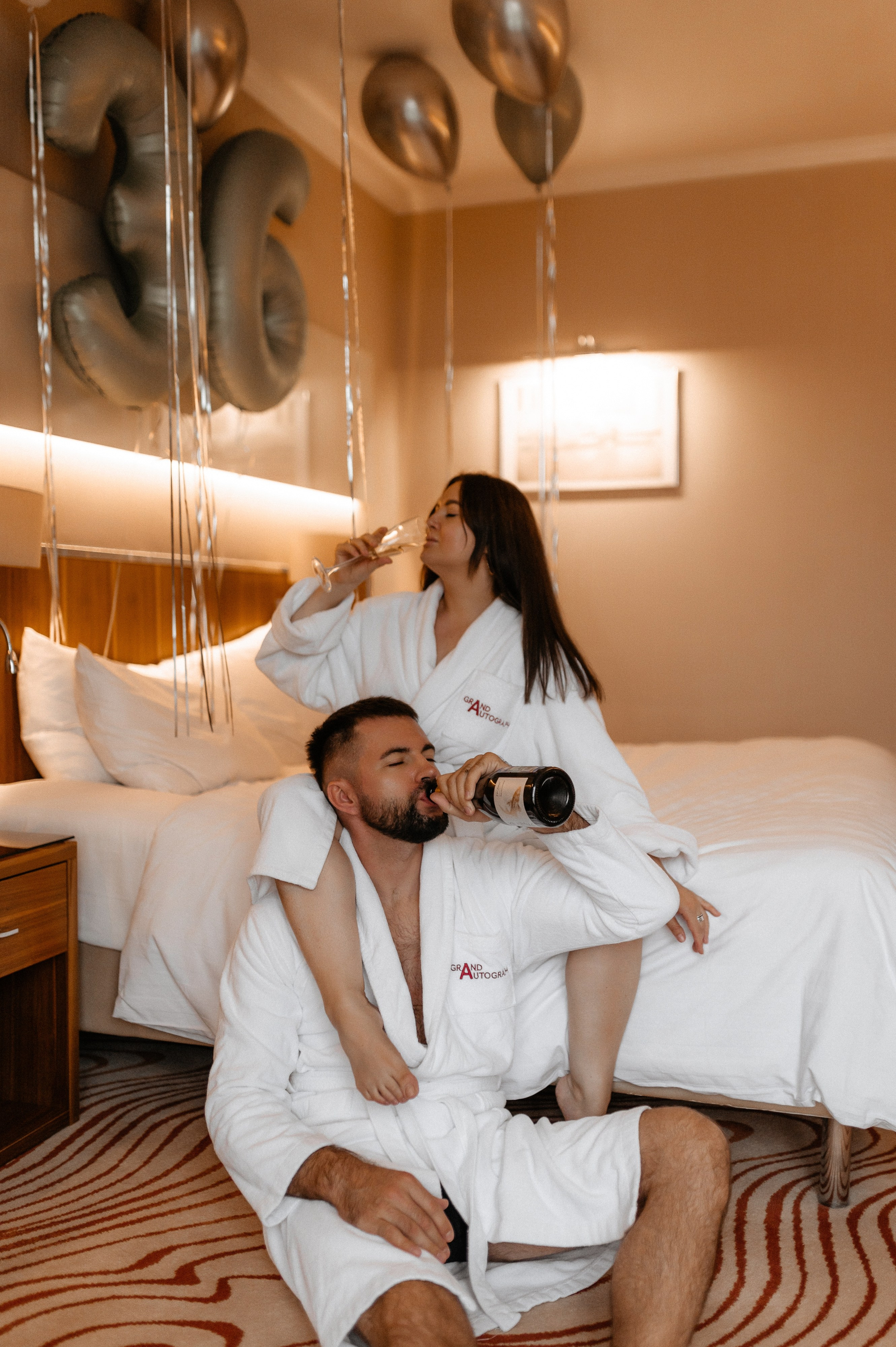 В отеле. Главная