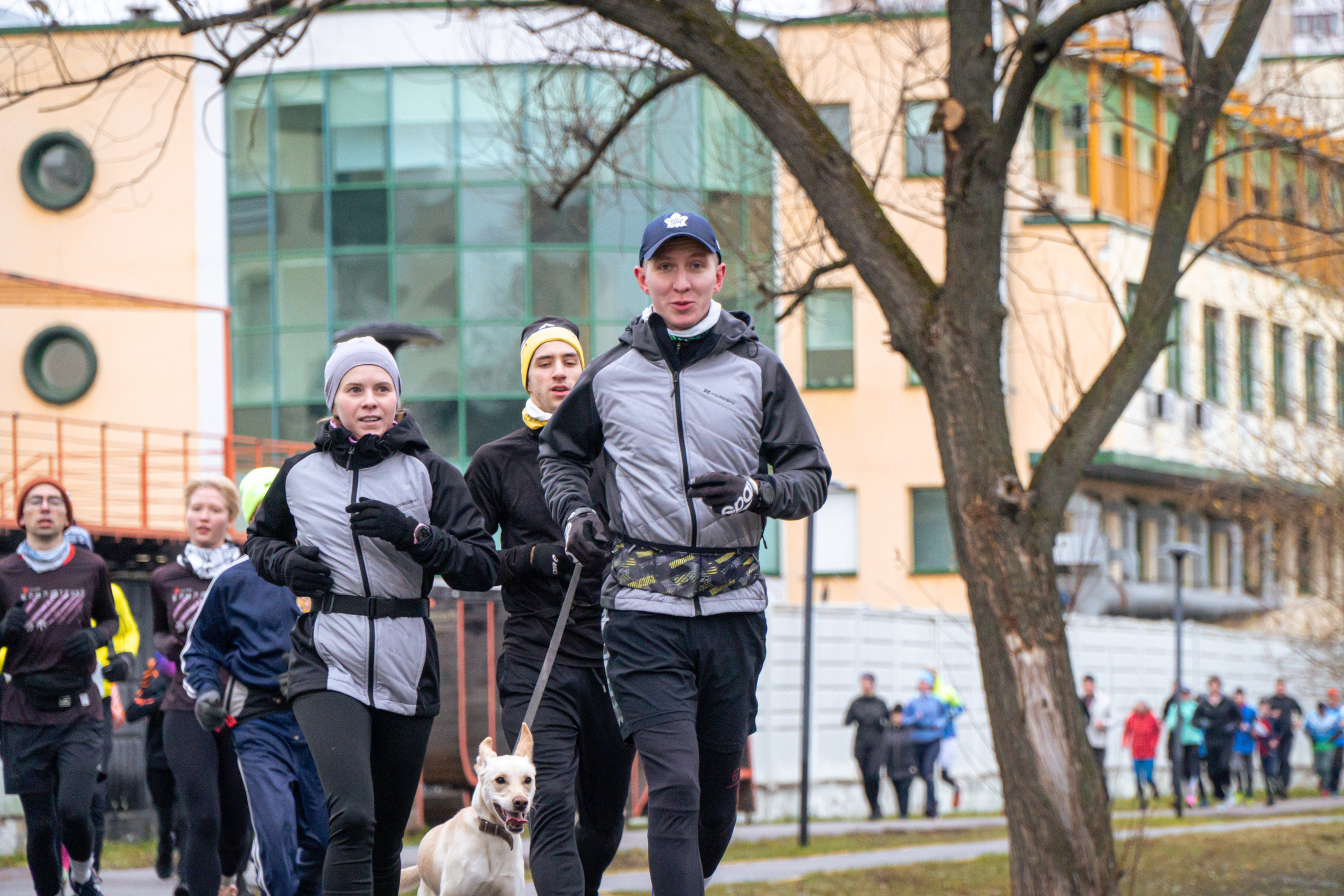 5 вёрст Реутов 16.11.2024. Роман Капилюшов. Бег. Фото. Видео. г. Люберцы