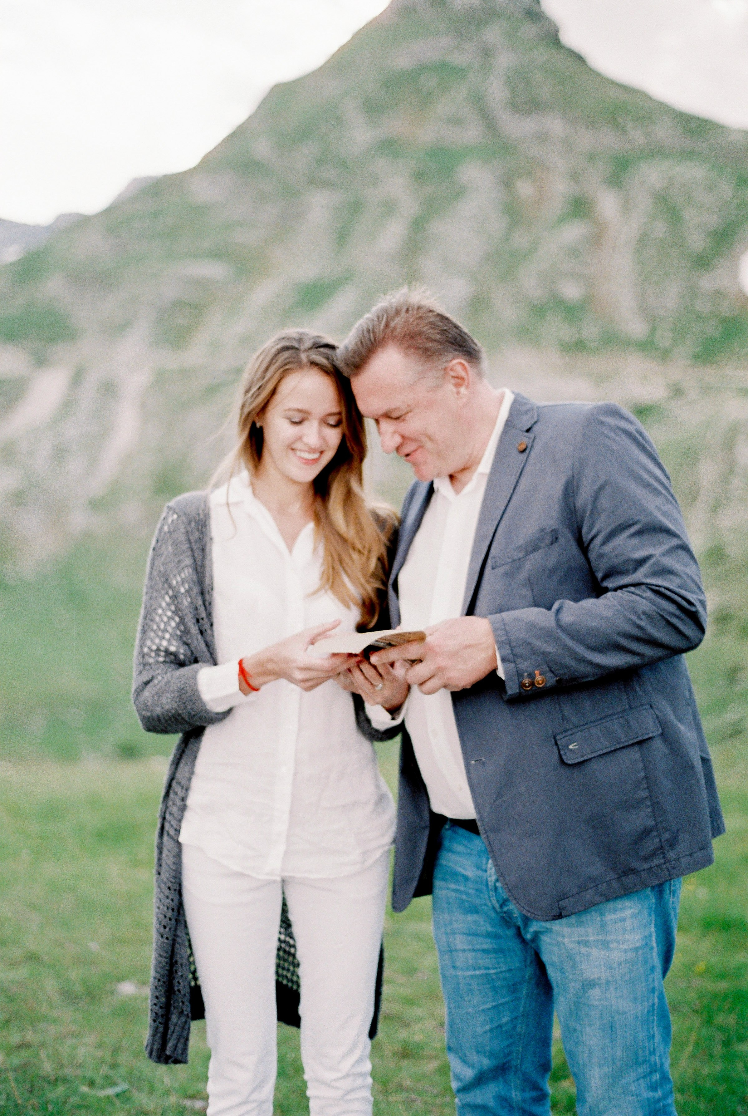 Свадебный фотограф на плёнку в Москве и Черногории