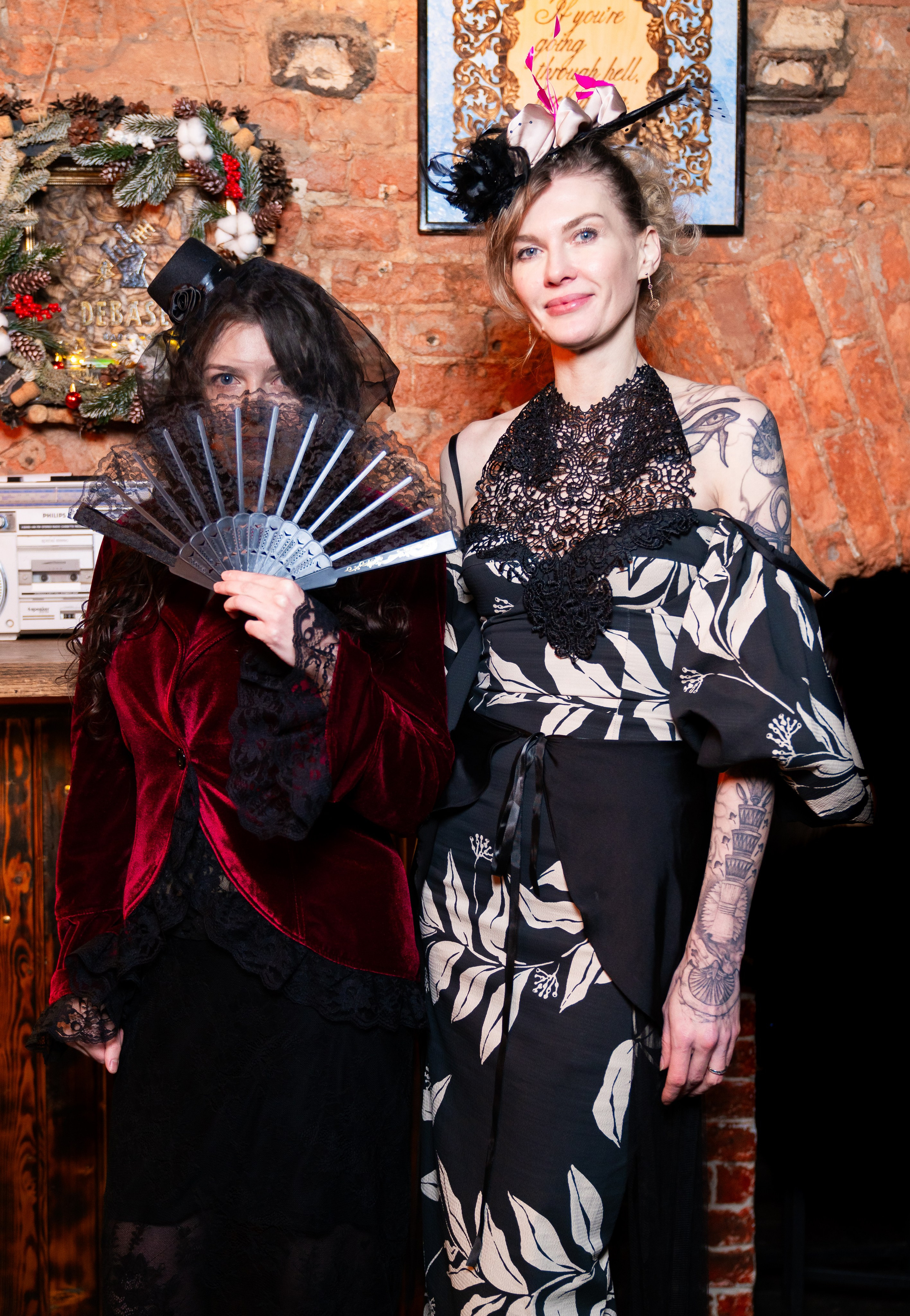 Новый год 2026. Новогодняя ночь 2026 в баре Дебошир (Debaser). Репортажный, street и urban фотограф в Санкт-Петербурге Мальцев Евгений