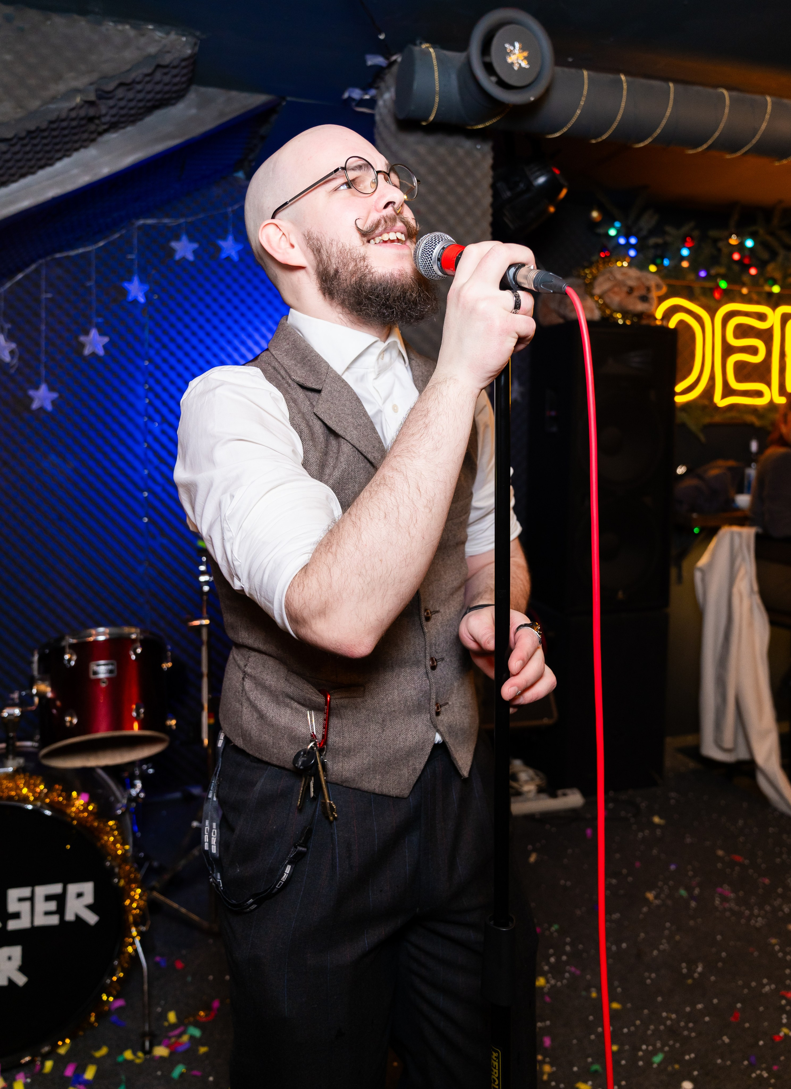 Новогодняя ночь в Санкт-Петербурге, Новый 2026 год в баре Дебошир Санкт-Петербург, Новый год, новогодняя ночь в баре Debaser 2026, Новый год в Санкт-Петербурге 