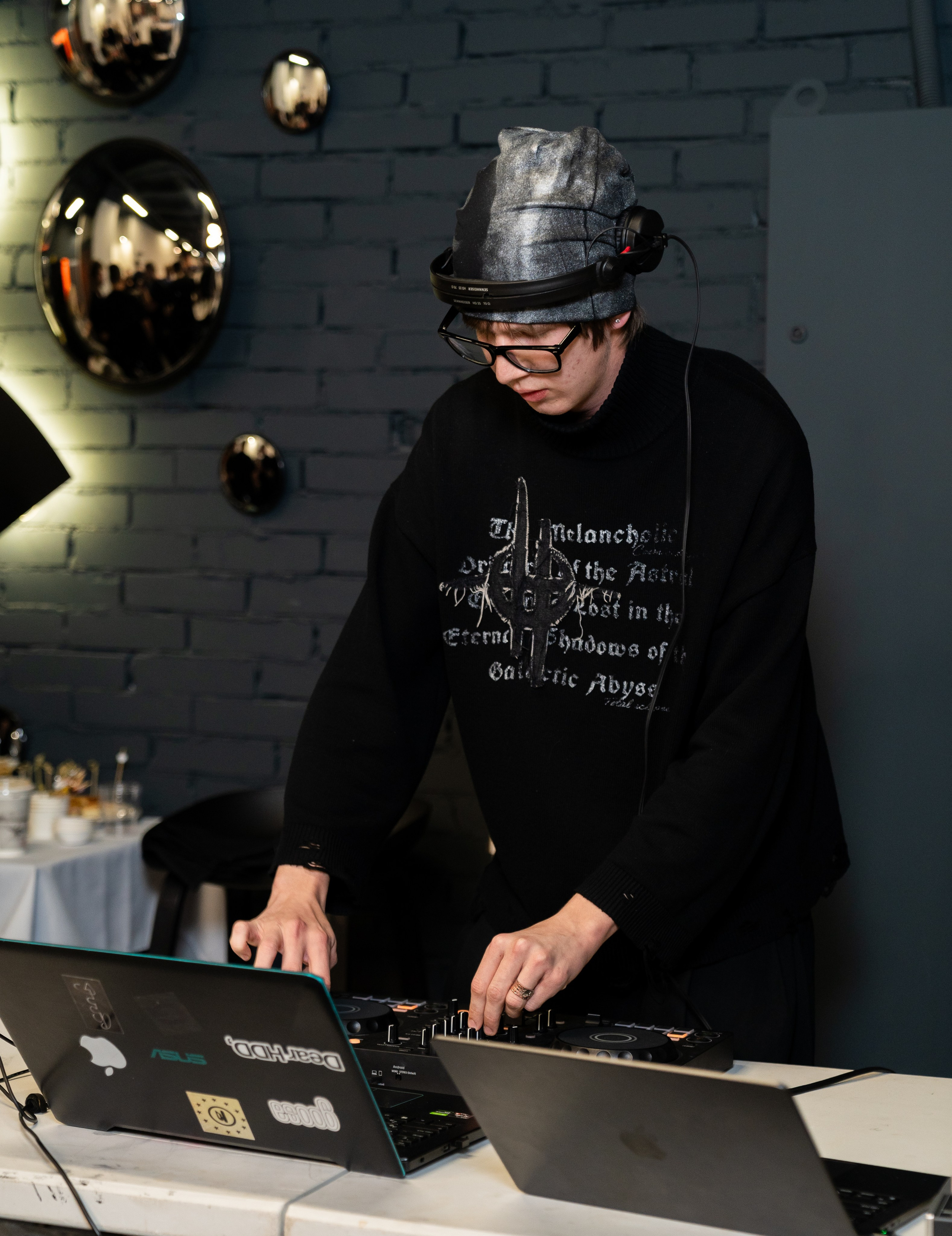 Пинг-понг клуб Ракетка Санкт-Петербург. Репортажный, street и urban фотограф в Санкт-Петербурге Мальцев Евгений