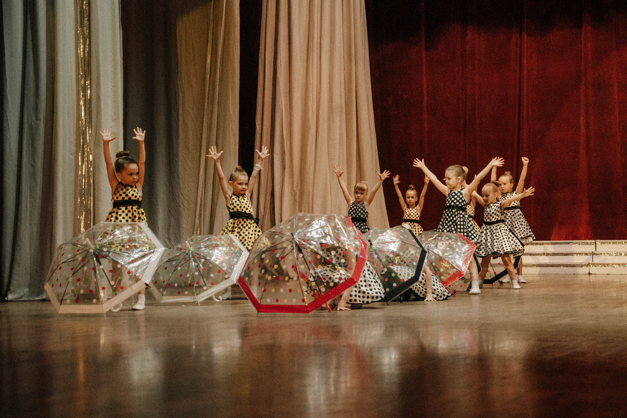 Репортажная съемка отчетного концерта школы танцев Клавдия. Ульяна Ремезова | Фотограф | Челябинск