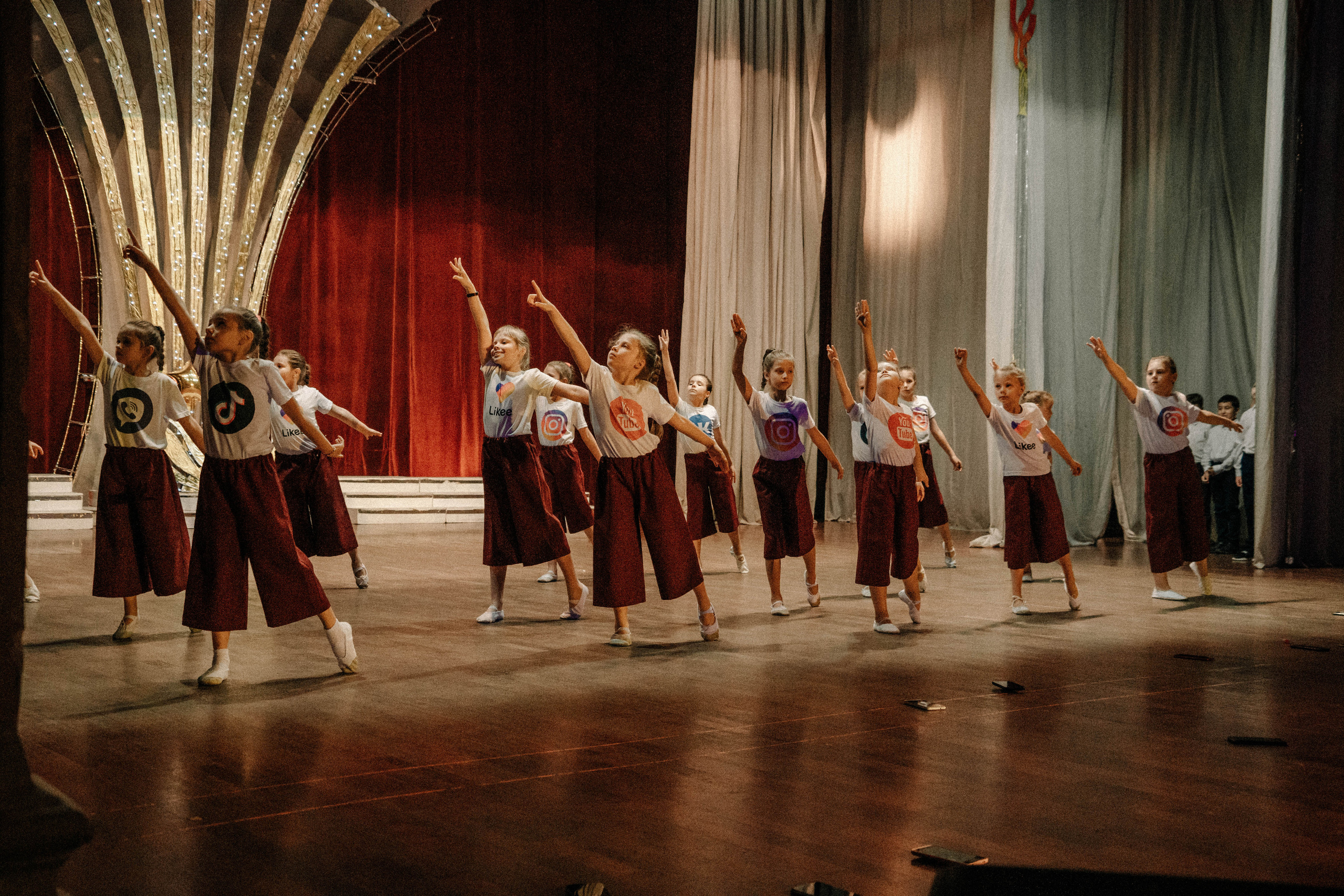 Репортажная съемка отчетного концерта школы танцев Клавдия. Ульяна Ремезова | Фотограф | Челябинск