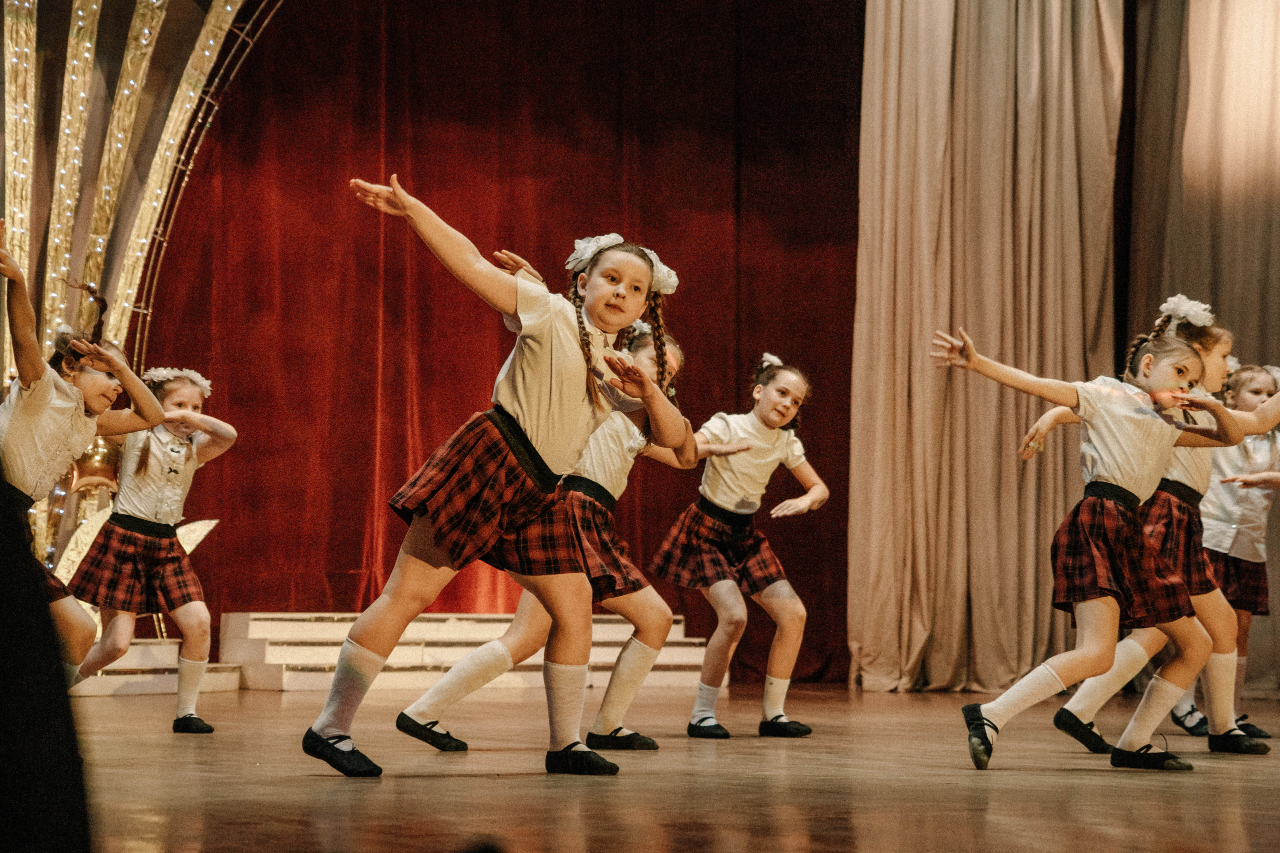 Репортажная съемка отчетного концерта школы танцев Клавдия. Ульяна Ремезова | Фотограф | Челябинск