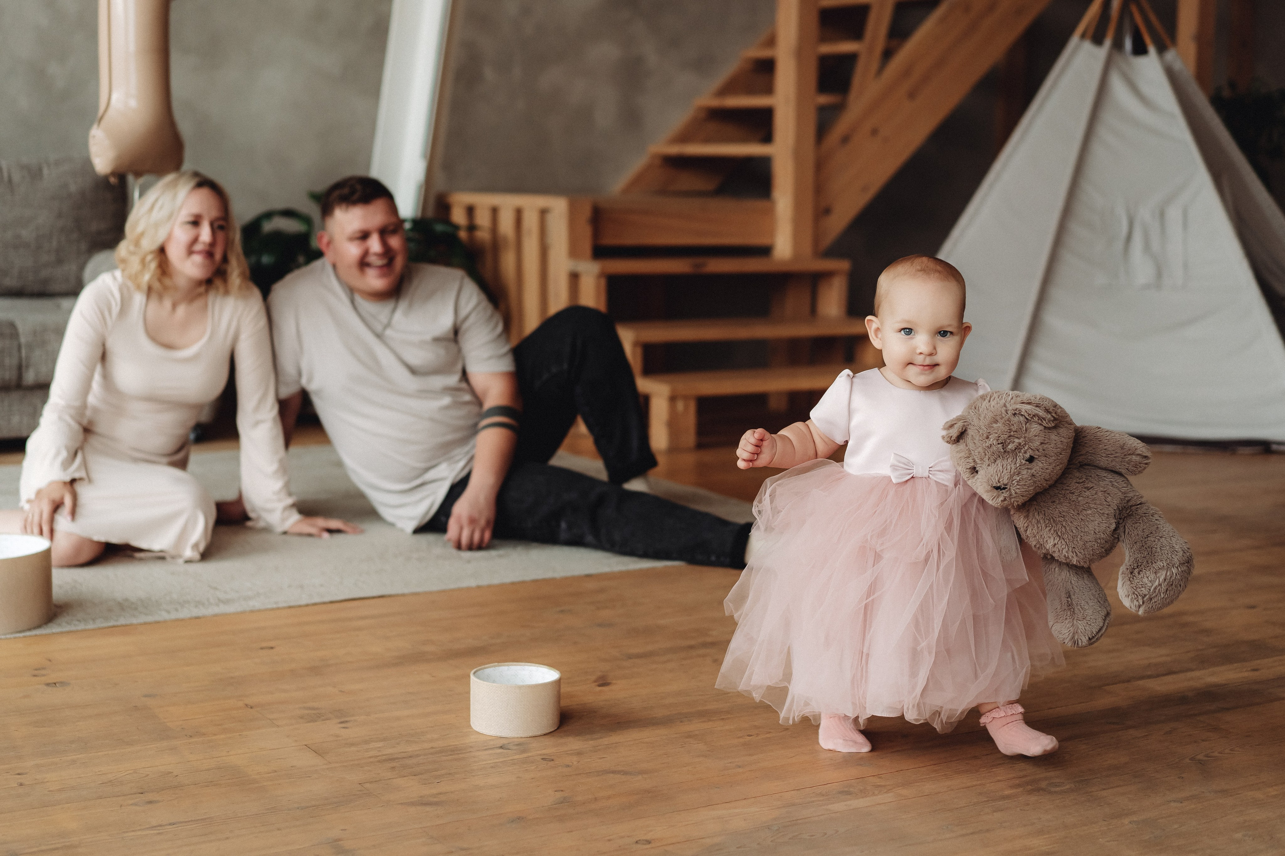 ДР в большой студии. Семейный и контент фотограф в Красноярске Власова Екатерина