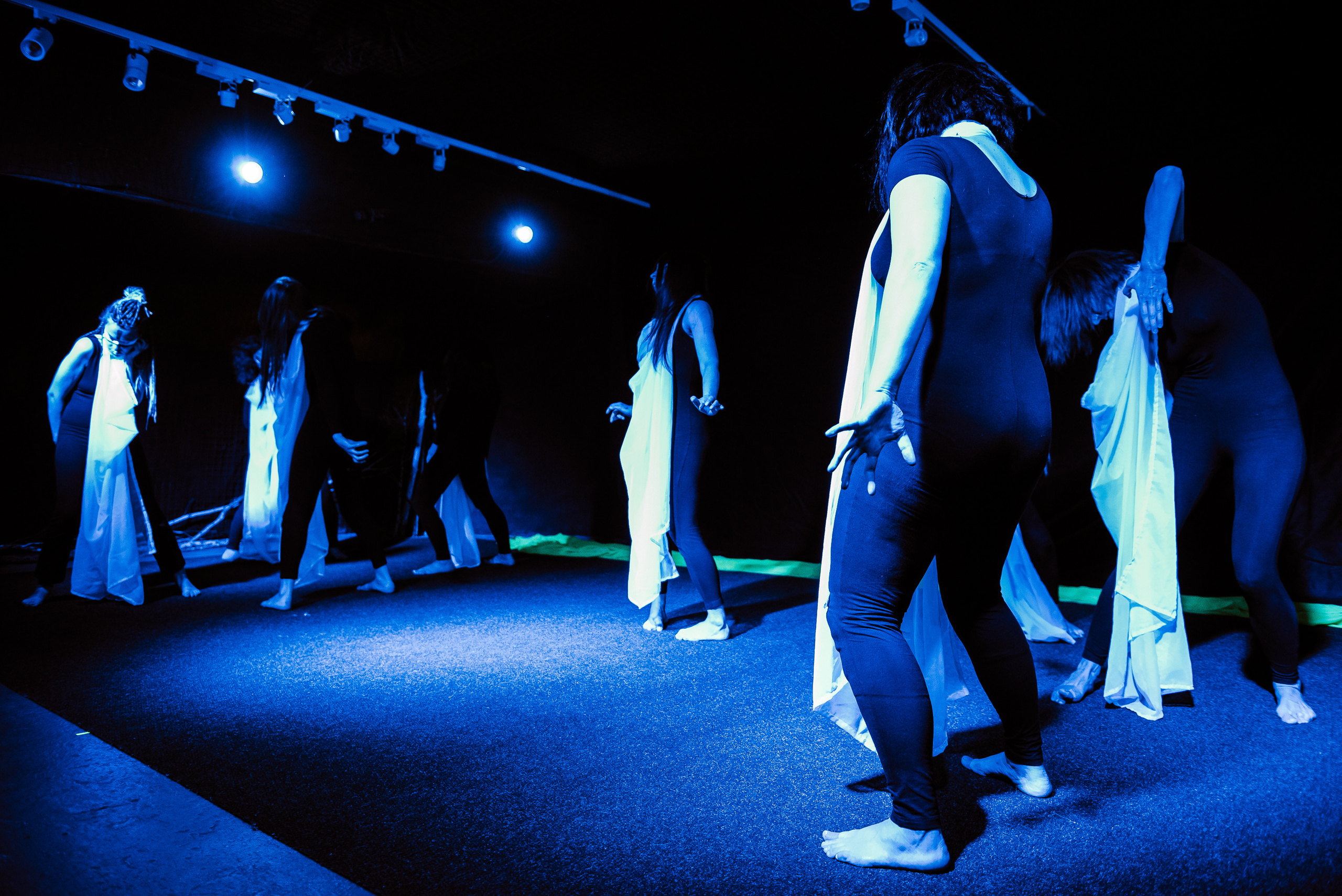 Пластический спектакль La Loba в Челябинском историческом музее. Свадебный и просто хороший фотограф в Челябинске