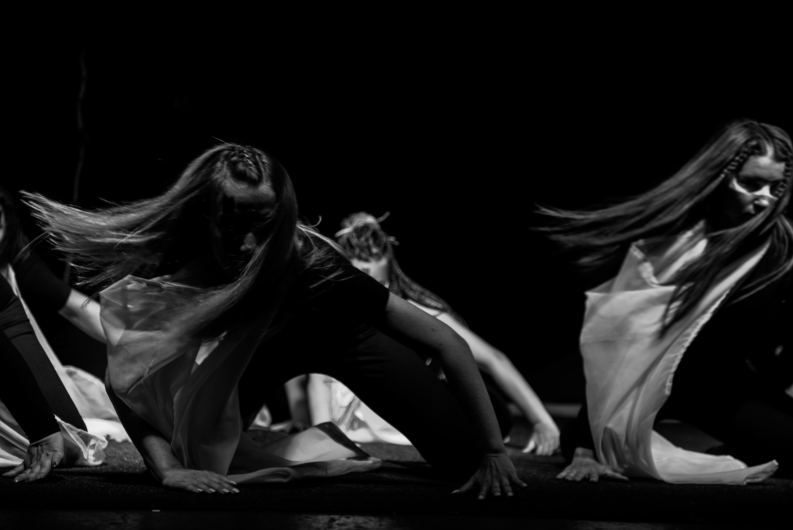 Пластический спектакль La Loba в Челябинском историческом музее. Свадебный и просто хороший фотограф в Челябинске