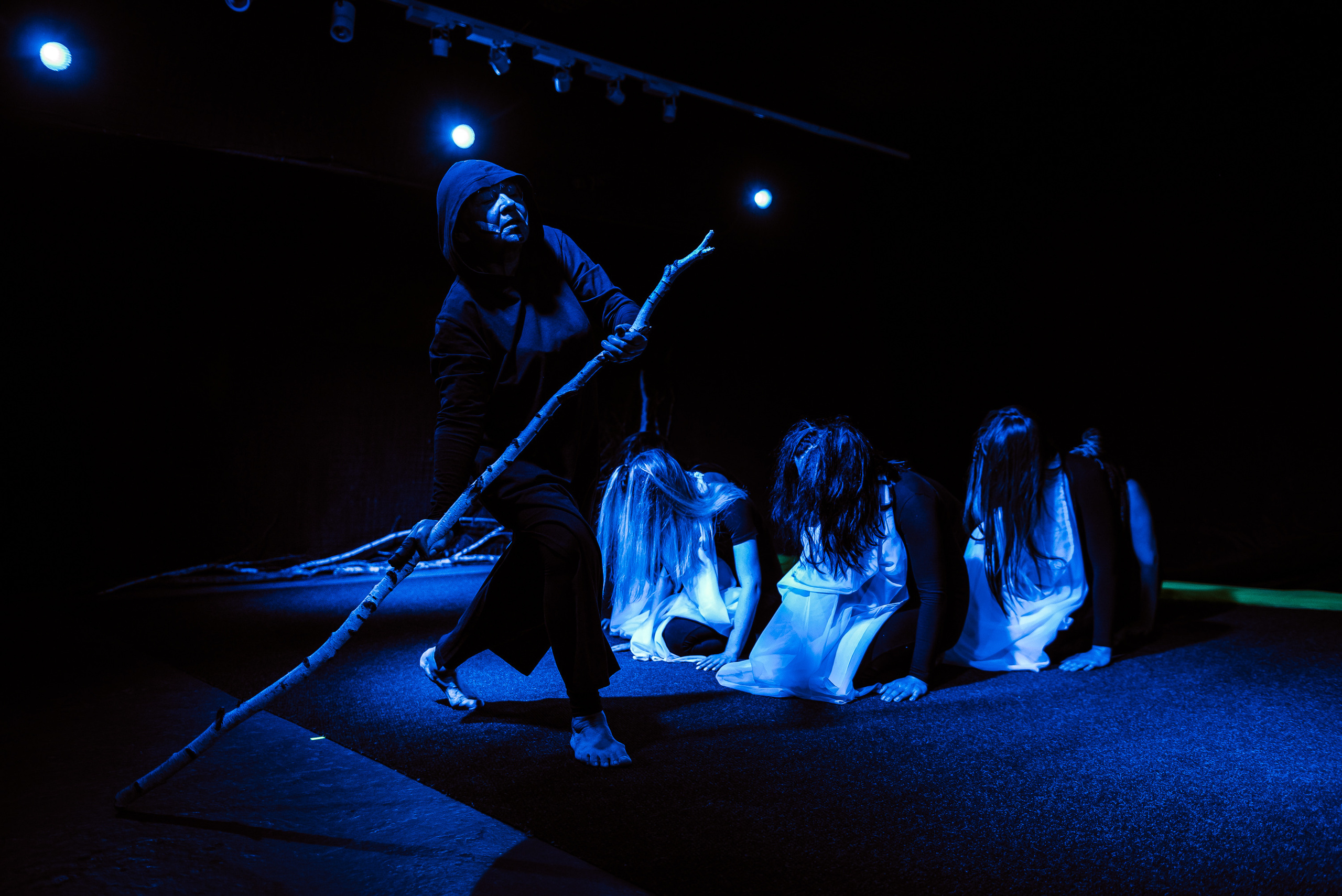 Пластический спектакль La Loba в Челябинском историческом музее. Свадебный и просто хороший фотограф в Челябинске