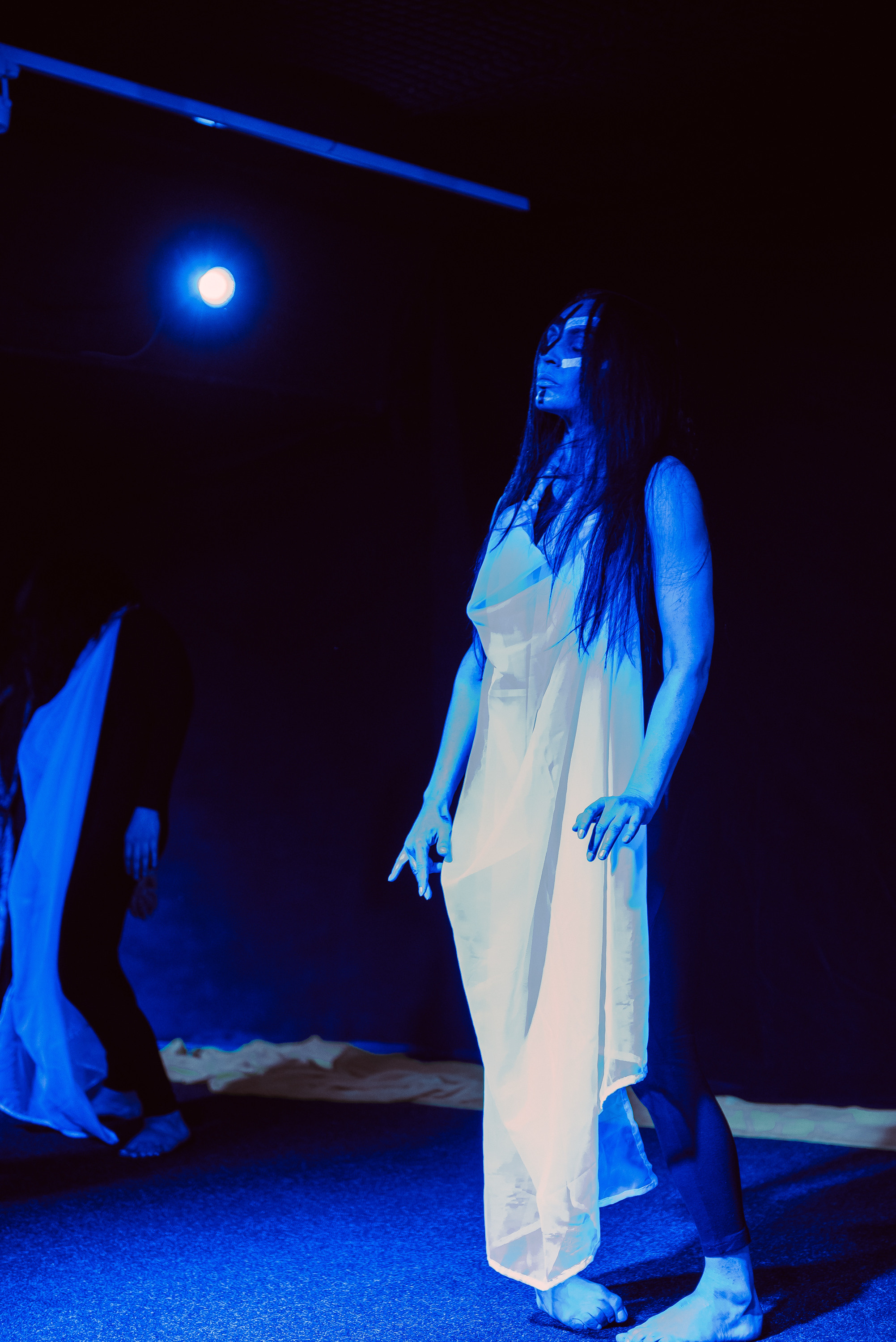 Пластический спектакль La Loba в Челябинском историческом музее. Свадебный и просто хороший фотограф в Челябинске