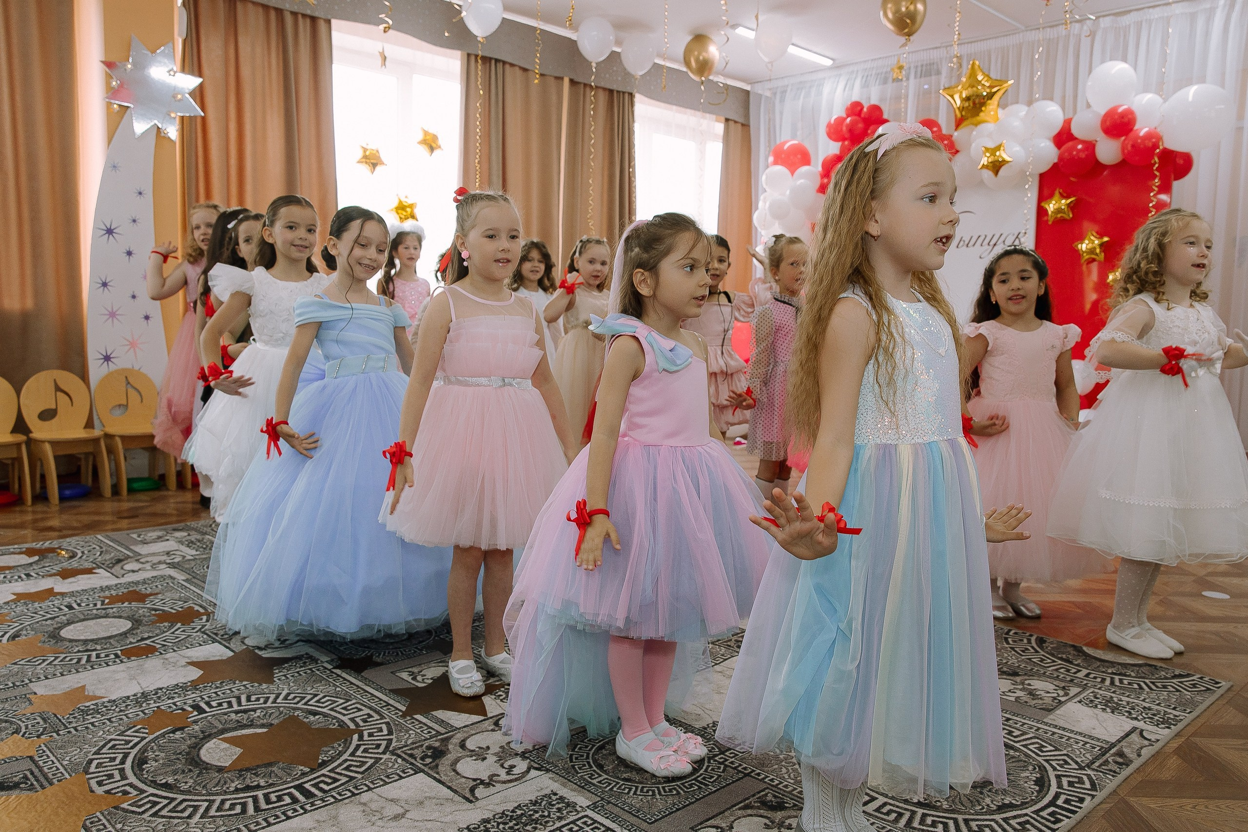 Выпускной в ДС 26. Выпускные альбомы Натальи Бутко: Новороссийск, Анапа, Геленджик