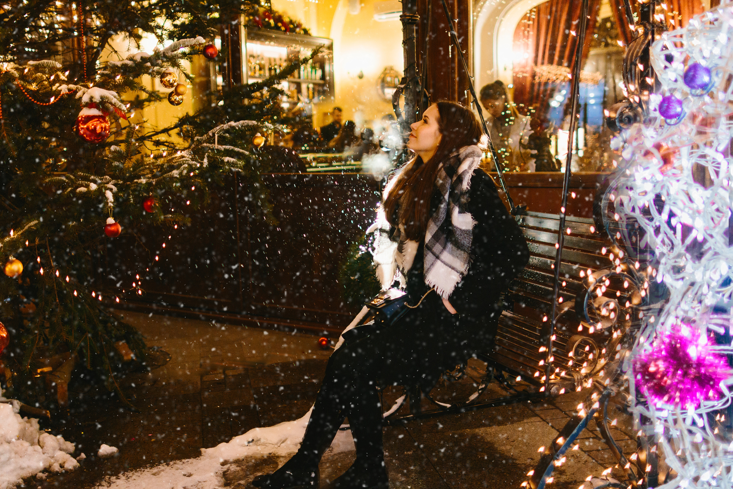 Одна в заснеженном городе. Семейный, Детский, Репортажный фотограф в Санкт-Петербурге Погодина Лю