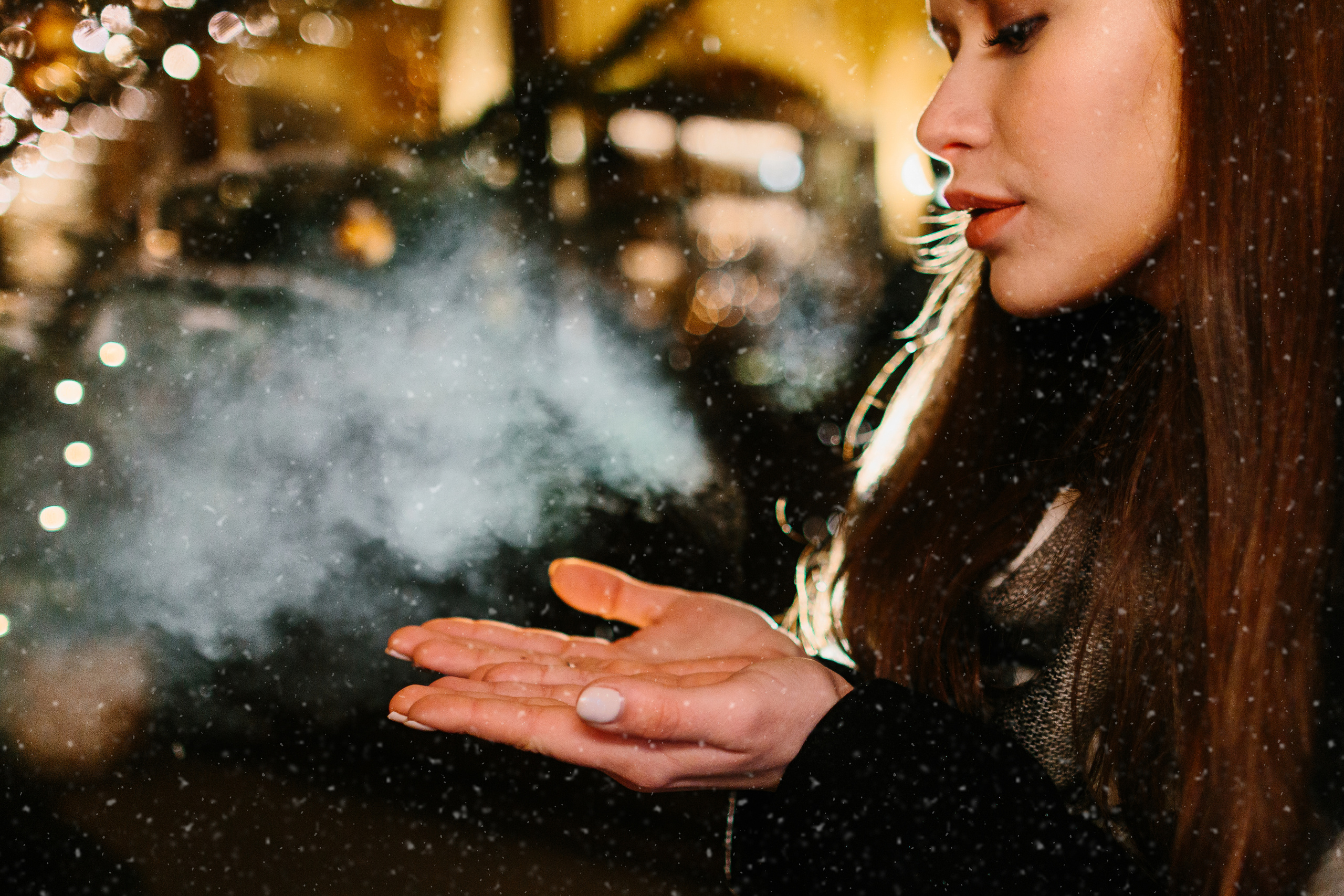 Одна в заснеженном городе. Семейный, Детский, Репортажный фотограф в Санкт-Петербурге Погодина Лю