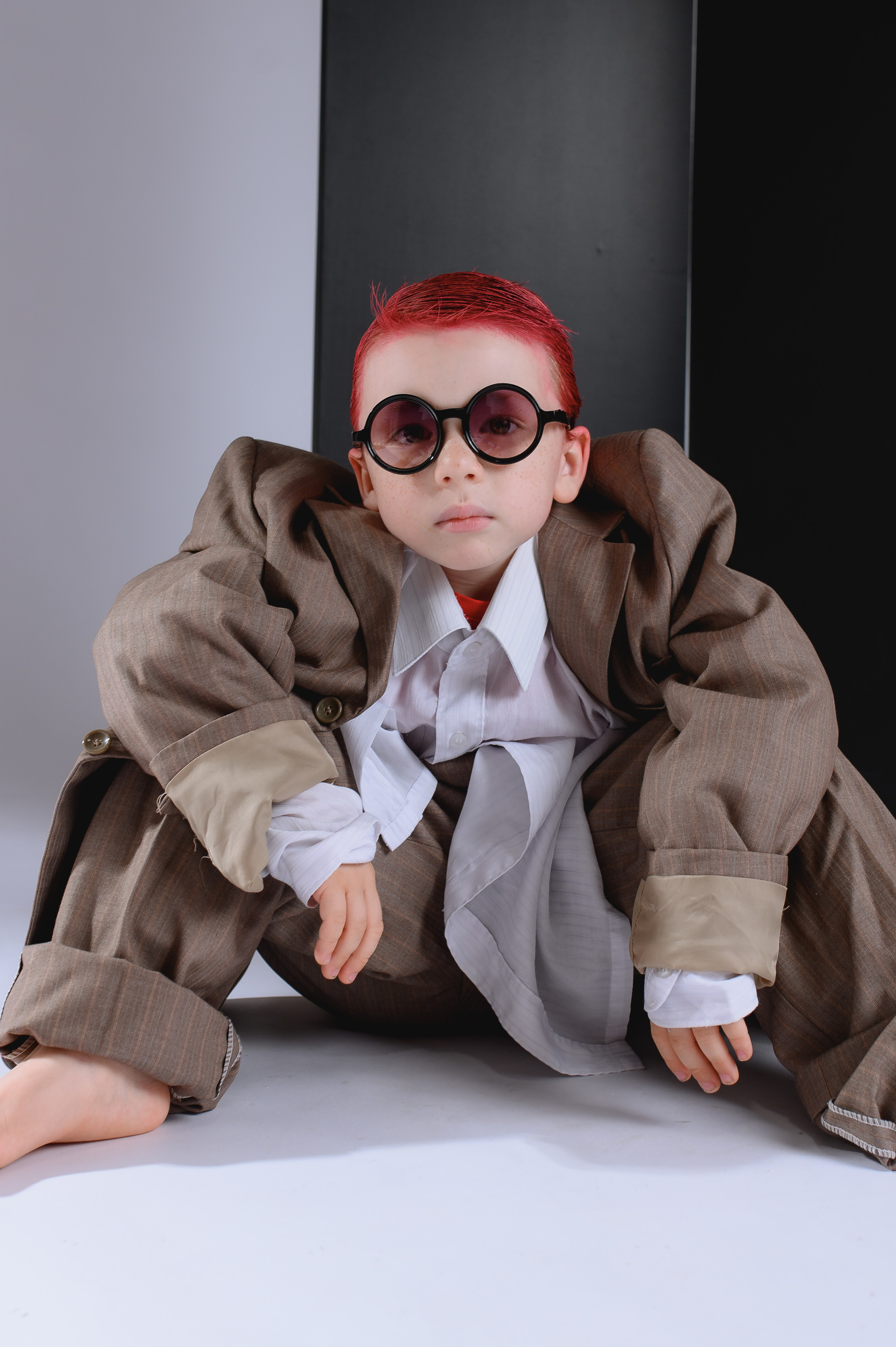 7 лет. Стилизация под взрослого. Фотограф Котова Валентина