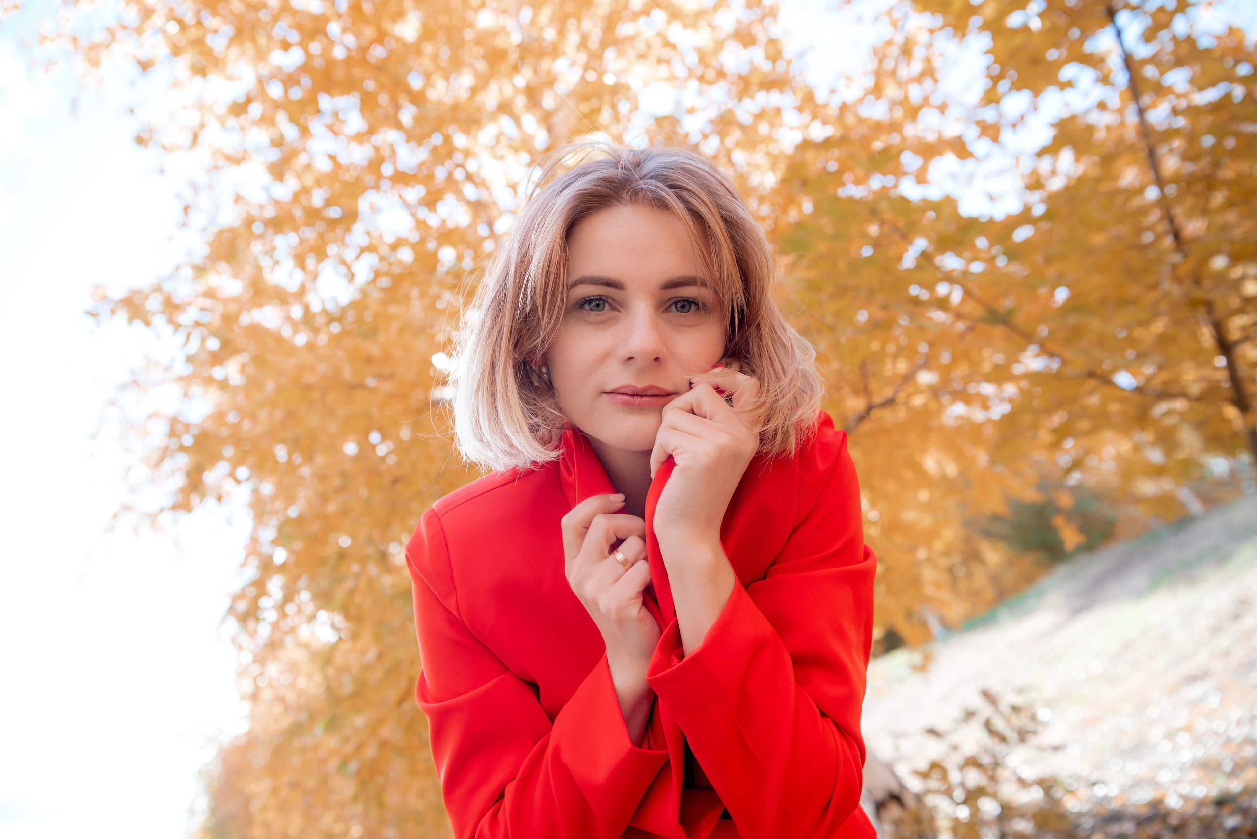 Фотосессия для яркой девушки Лилии на набережной Волгограда. Фотограф в Волгограде и Волжском Александр Горбань