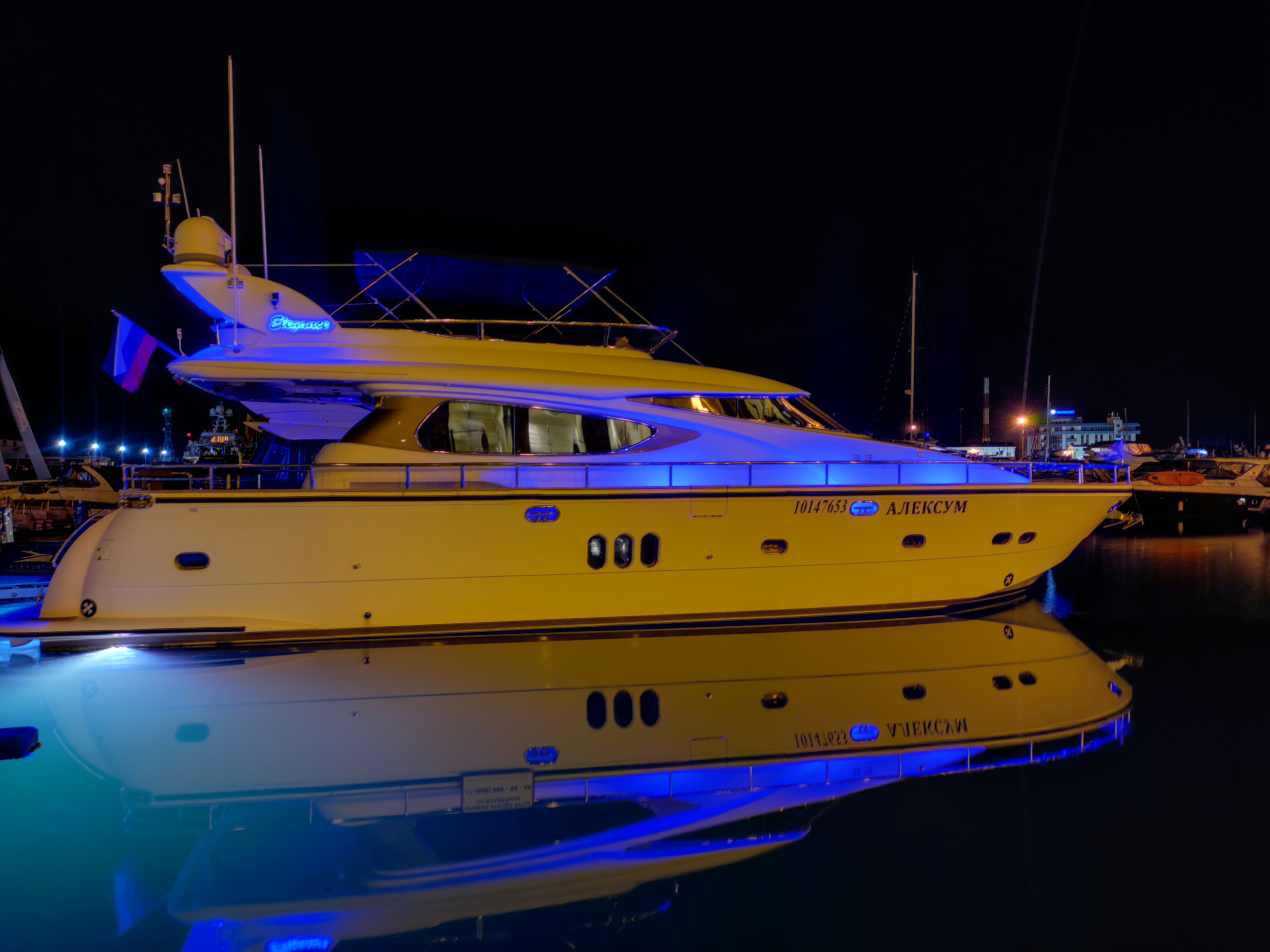 ПРЕМИУМ VIP ЯХТЫ В СОЧИ. Аренда Яхт в Сочи от Эконом до Премиум Класса