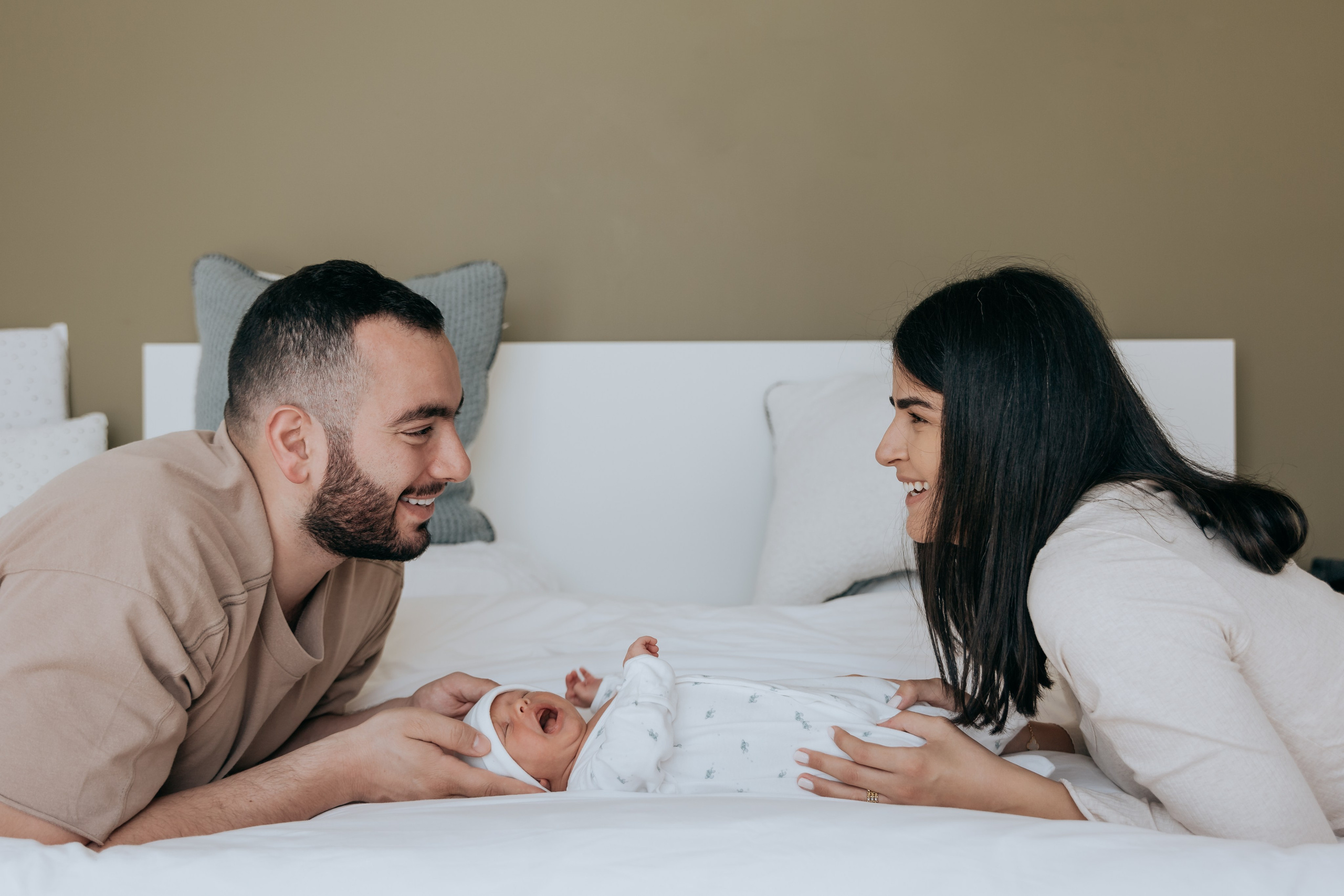 Lifestyle Newborn Photoshoot Dubai | Real Moments