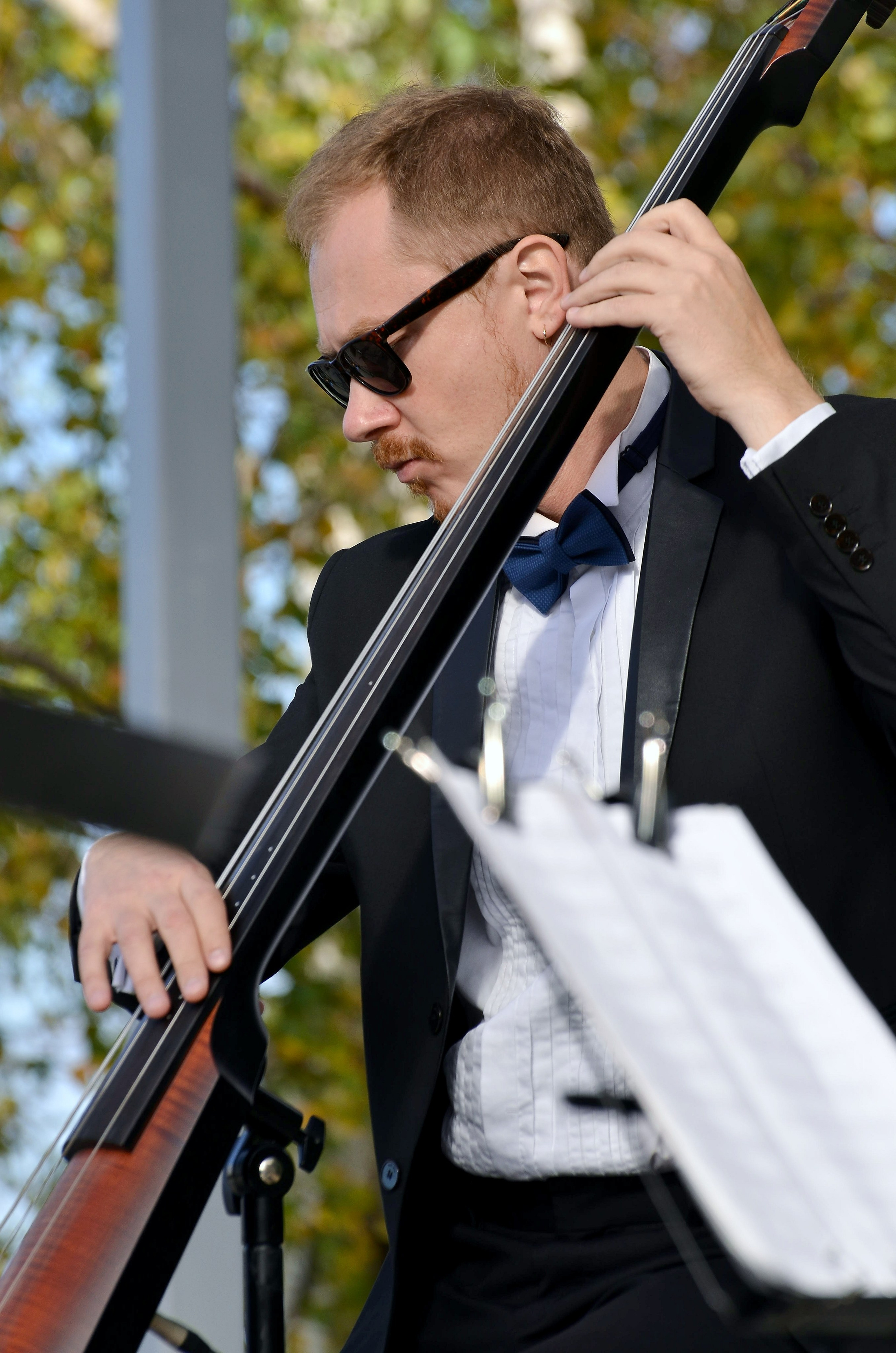 Евгений Дятлов. ФОТОГРАФ ВАШИХ МЕРОПРИЯТИЙ РЯЗАНЬ СЕРГЕЙ КЛЮЕВ Концертная фотография близка к репортажу и портретной съемке