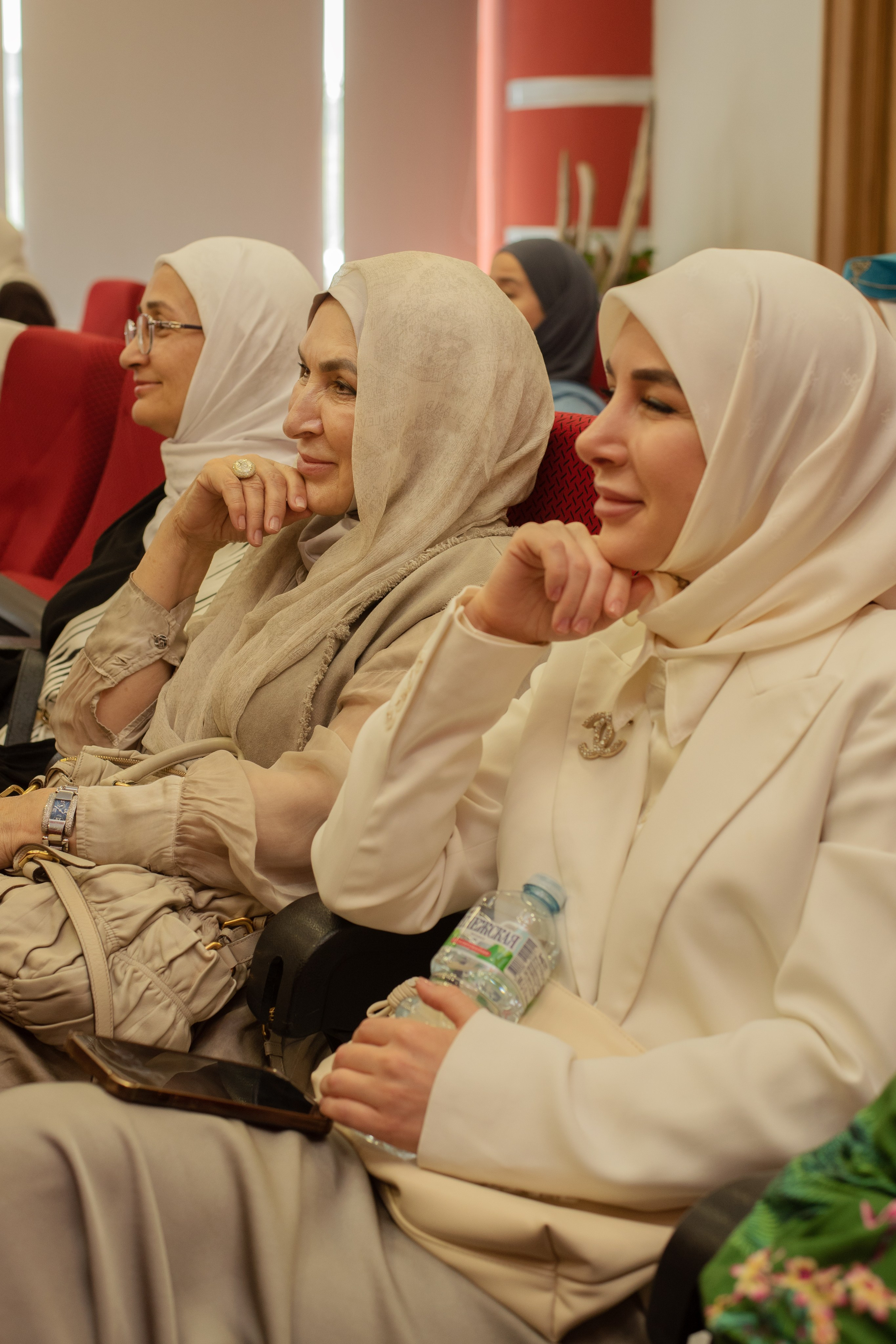 XIV Всероссийский съезд женских мусульманских организаций. Лина Курочка — ваш фотограф