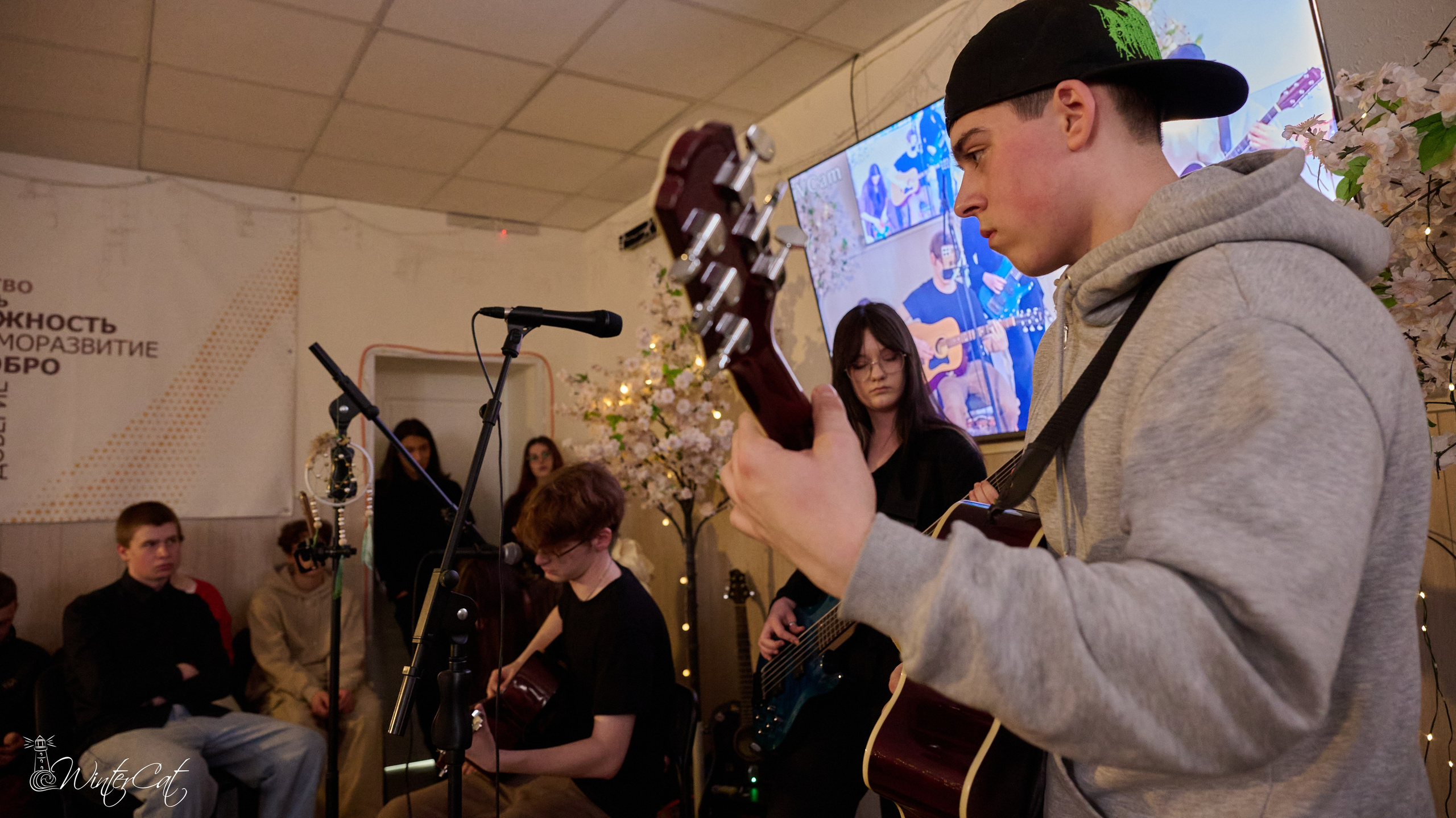 Тёплый Вечер (18.04.26 Чайка). Портретный и репортажный фотограф в Магадане Андрей Нефедов WinterCatPhoto