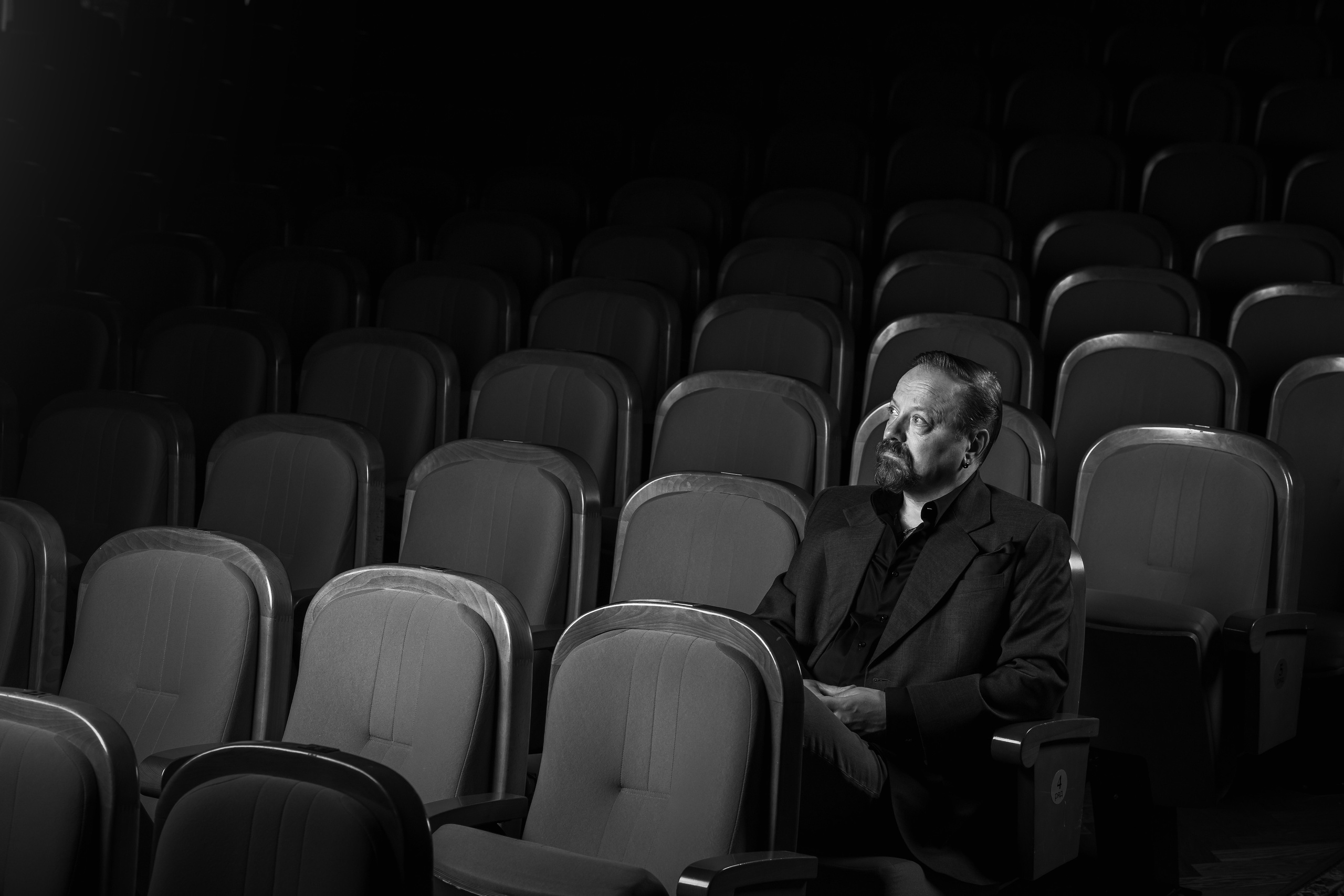 Портреты и постановочные съёмки. Портретный фотограф в Долгопрудном и Москве Иван Кабалин